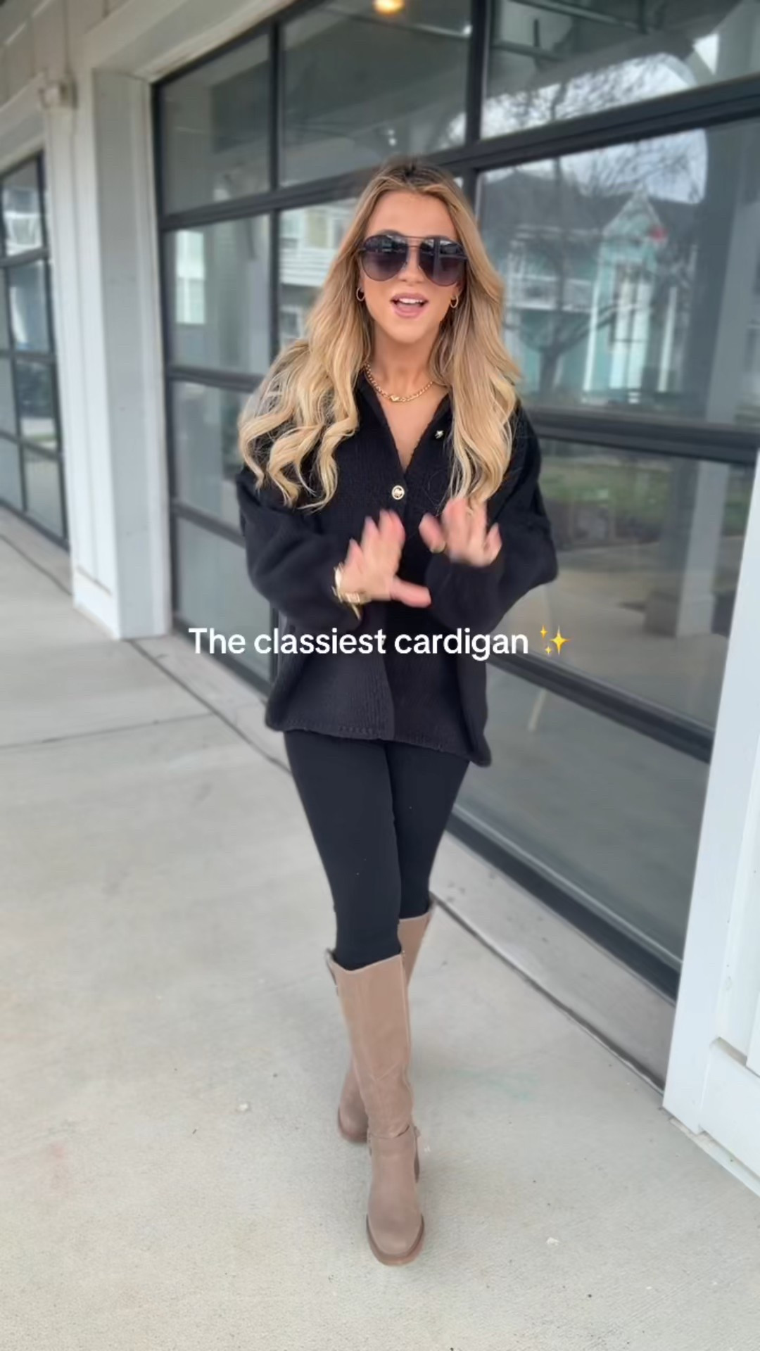 Timeless oversized sweater cardigan. Super stretchy and so many ways to wear it! 

#LTKFindsUnder50 #LTKmomlife #LTKootd