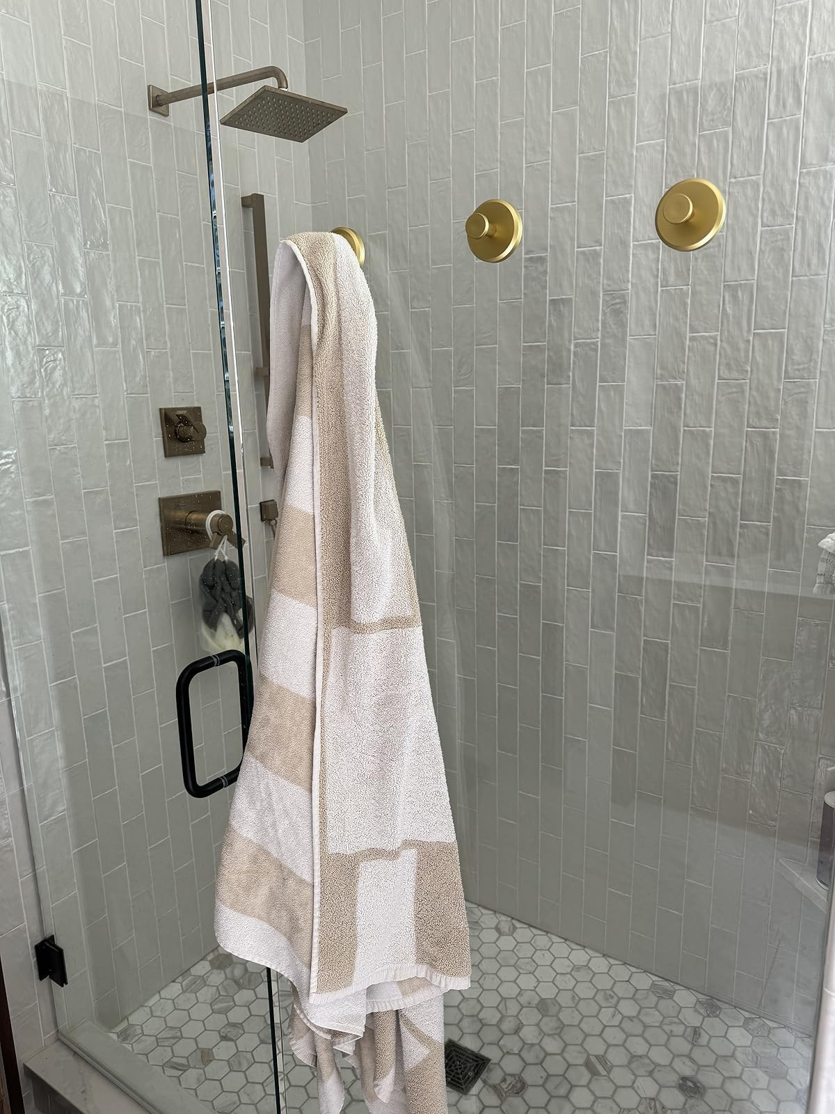 My favorite suction towel hooks on Big Spring Sale!

#LTKHome #LTKFindsUnder50 #LTKSaleAlert