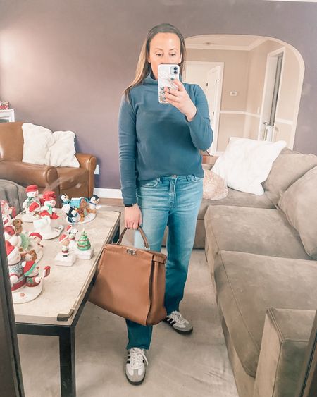 Easy casual. Snagged this bag for well under retail. Love that!!  So many great bags to be found at great prices!  

#ltkgiftguide. #ltkitbag #handbags #sale #desigbersale

#LTKsalealert #LTKover40 #LTKshoecrush