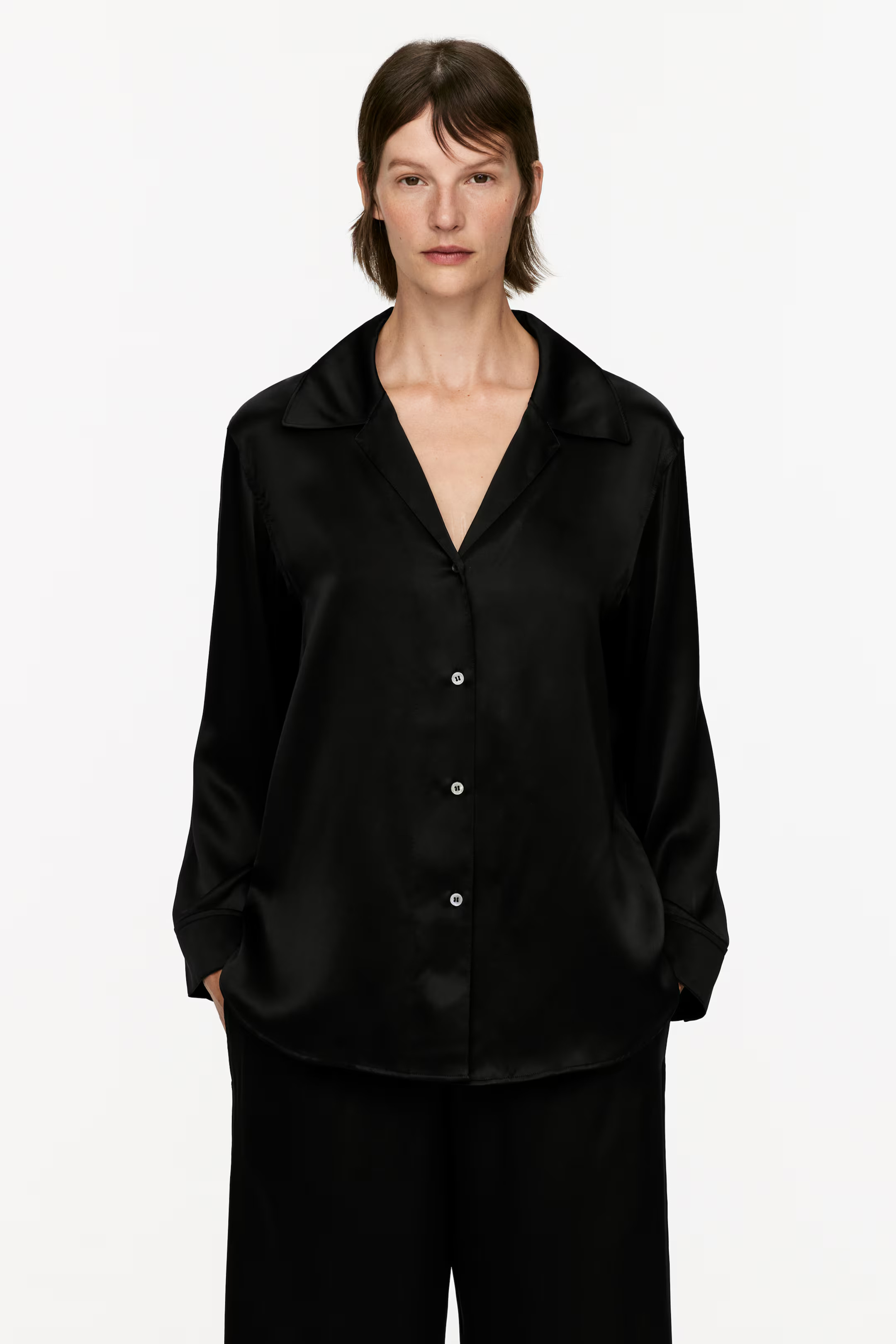 Relaxed Silk Shirt - Black - Ladies | H&M GB | H&M (UK, MY, IN, SG, PH, TW, HK)