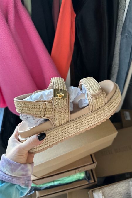 CUTEST SUMMER SHOES 

spring shoes 
Spring outfit 
Spring style 
Shoe crush 
Platform sandals 

#LTKfindsunder100 #LTKshoecrush #LTKstyletip