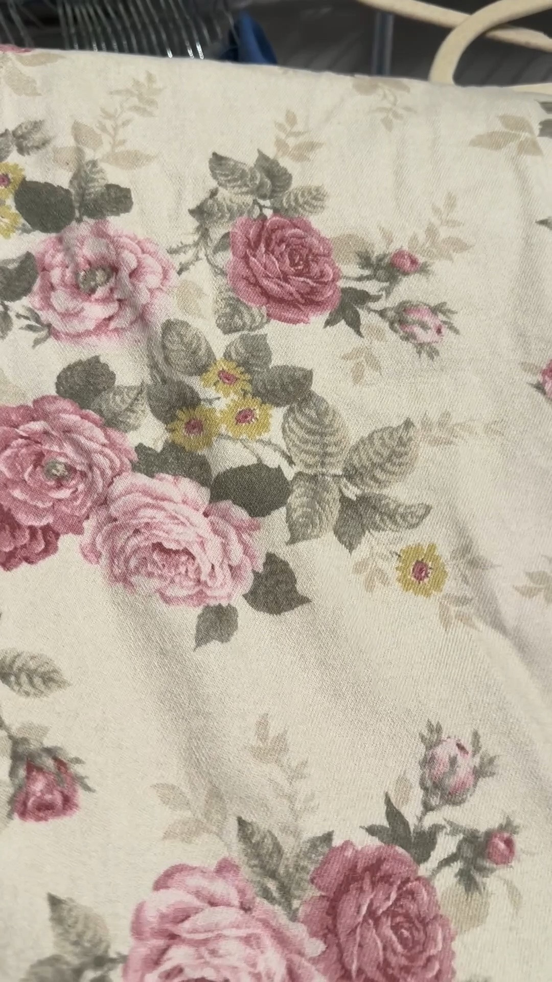 Floral jeans for autumn. Old navy style; high waisted jeans. Midsize fashion; tall fashion

#LTKgrwm #LTKootd #LTKMidsize