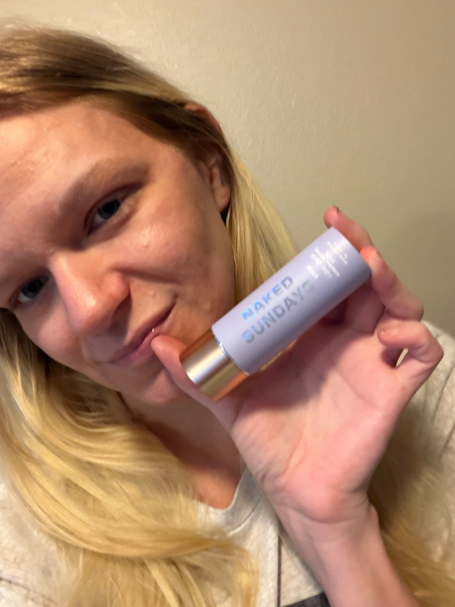 Check out naked sundays glow balm! With SPF 50 mineral peptide stick, super easy to apply and little so you can bring it with you where ever you go. Love an easy use makeup ! Also a great stocking stuffer! 

#LTKGiftGuide #LTKselfcare #LTKOver40