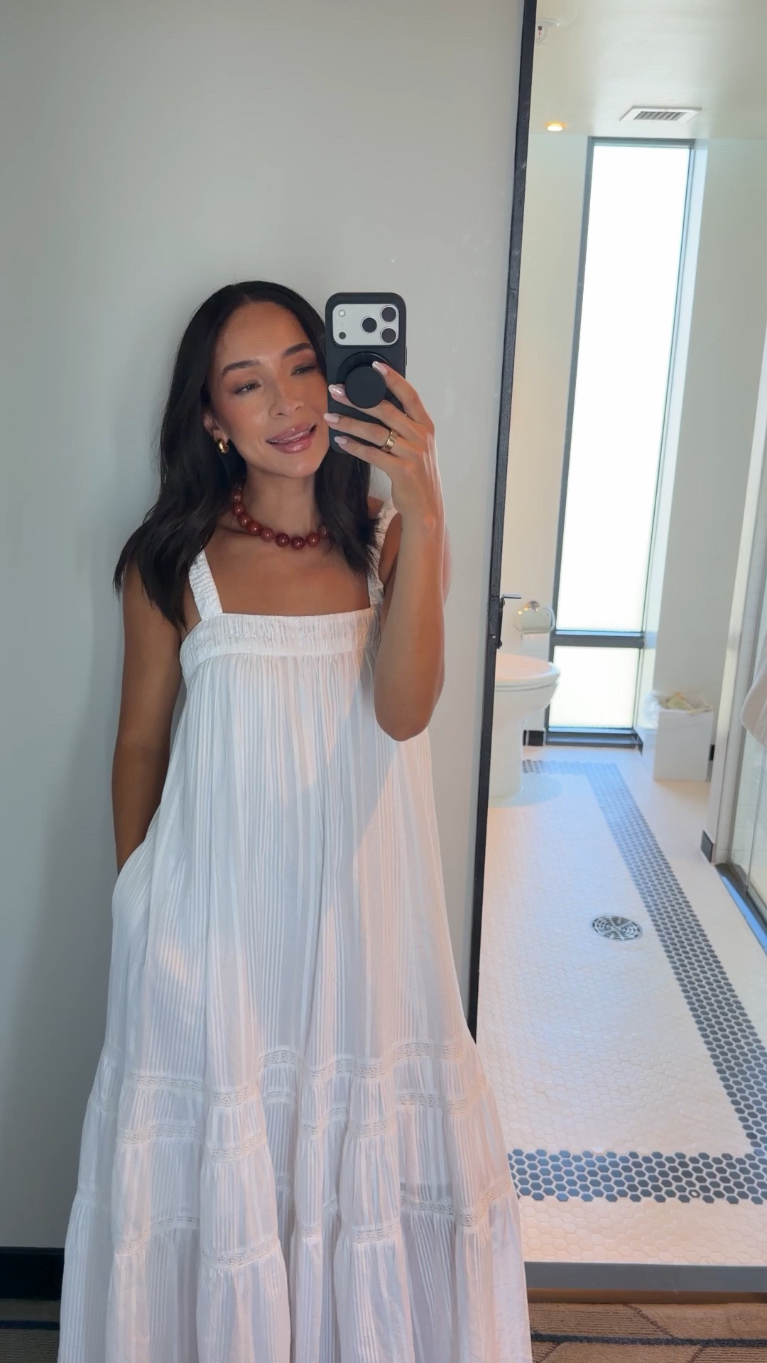 The easiest summer dress! Runs a little large since the silhouette is so loose. I’m wearing an XS. 


White dress, white maxi dress, postpartum outfit

#LTKgrwm #LTKootd #LTKSeasonal