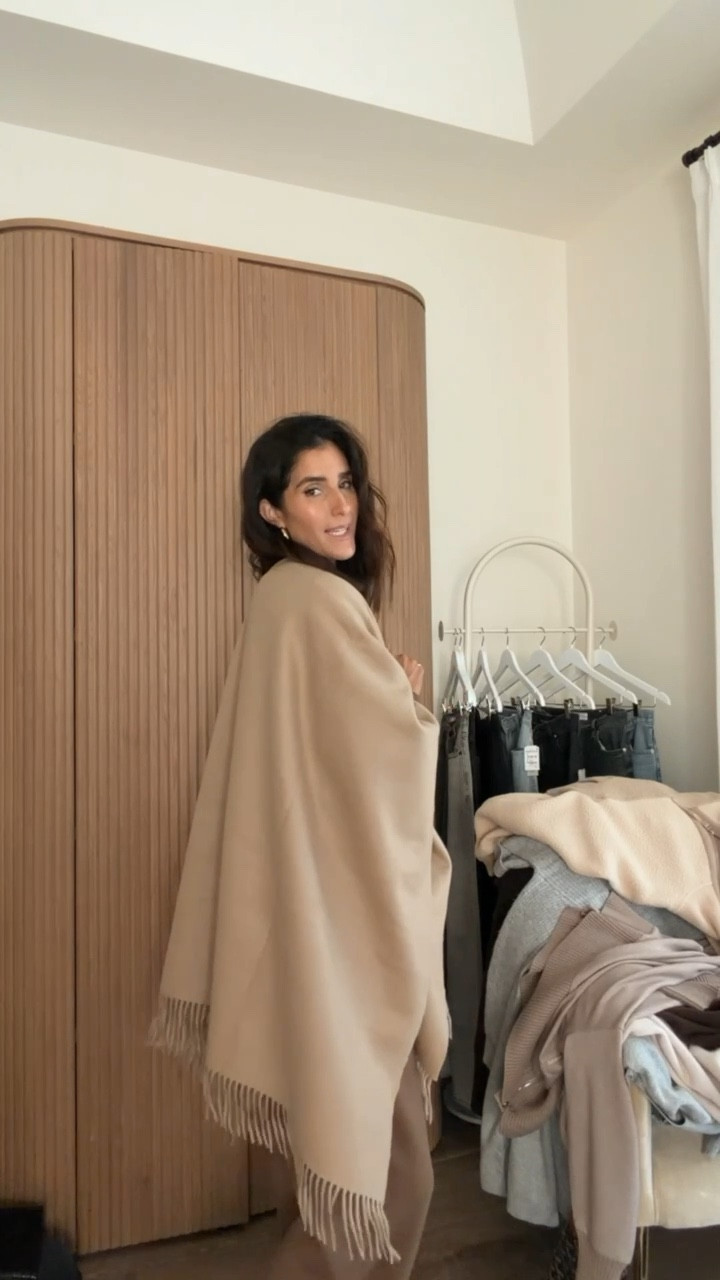 This cashmere ruana is perfection. Would make a great gift this season.  I love the fit of this set and the color is so pretty. I will definitely be wearing this set to run errands! I’m just shy of 5-7’ wearing a size small✨
StylinByAylin, Aylin #ootd #outfitinspo #amazonfinds #amazonfashion

#LTKootd #LTKGiftGuide #LTKHoliday