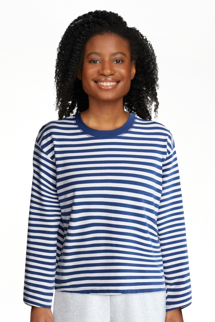 No Boundaries Oversize LS Stripe Tee, Women’s Sizes XXS-XXL | Walmart (US)