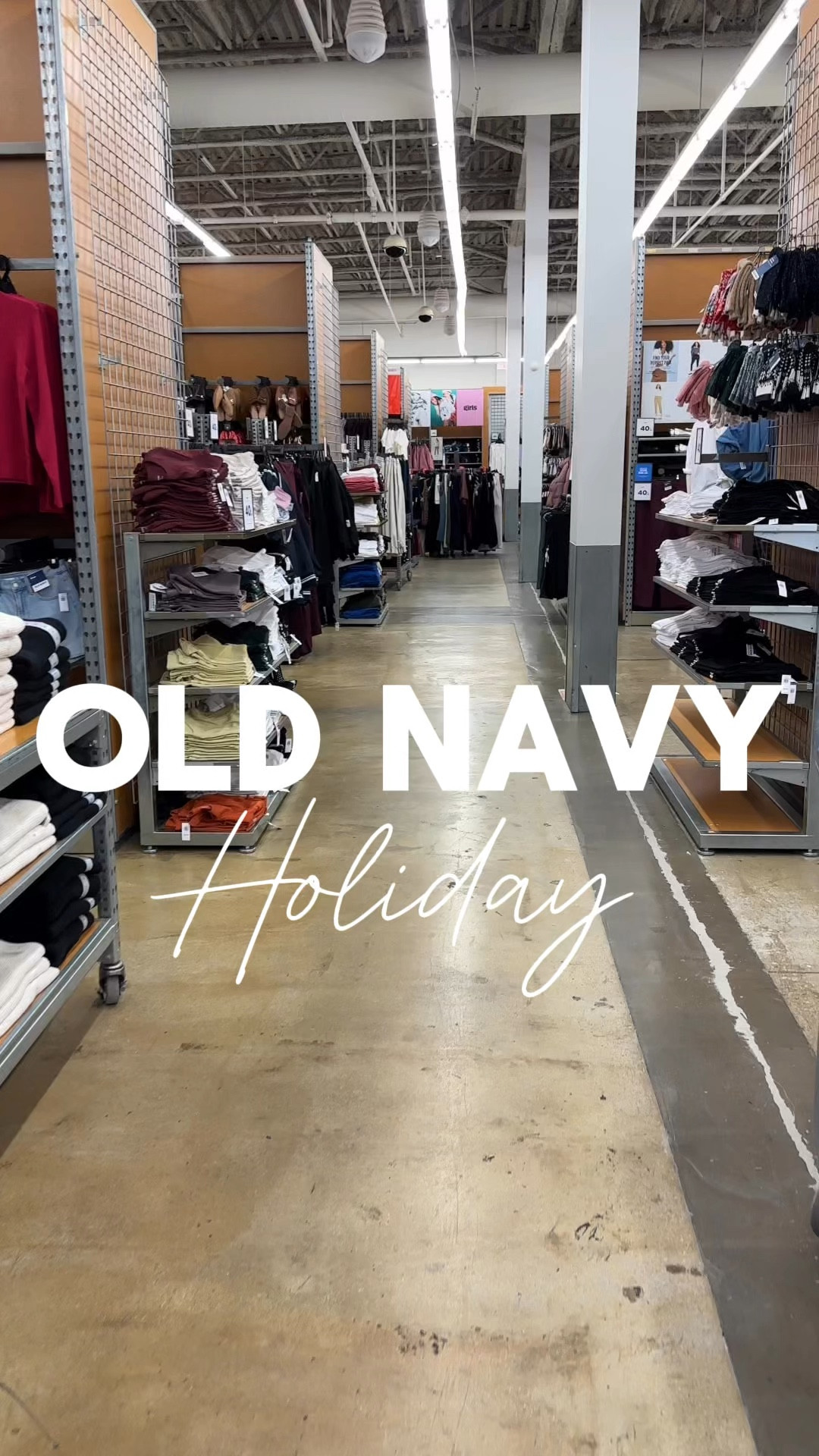 Old Navy in store Holiday finds! 🎅🏼🎄❤️ Tons of cute holiday styles for every occasion! 

Follow me for more affordable fashion and Old Navy finds! 



#LTKHoliday #LTKCyberWeek #LTKGiftGuide