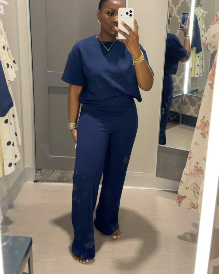 I am really impressed with the quality of this blue loungewear set! I’m wearing a medium in the top and the bottom and the jacket is a size large. The pants have a hem down the middle of the front and the back that make it feel luxe. Great travel outfit.