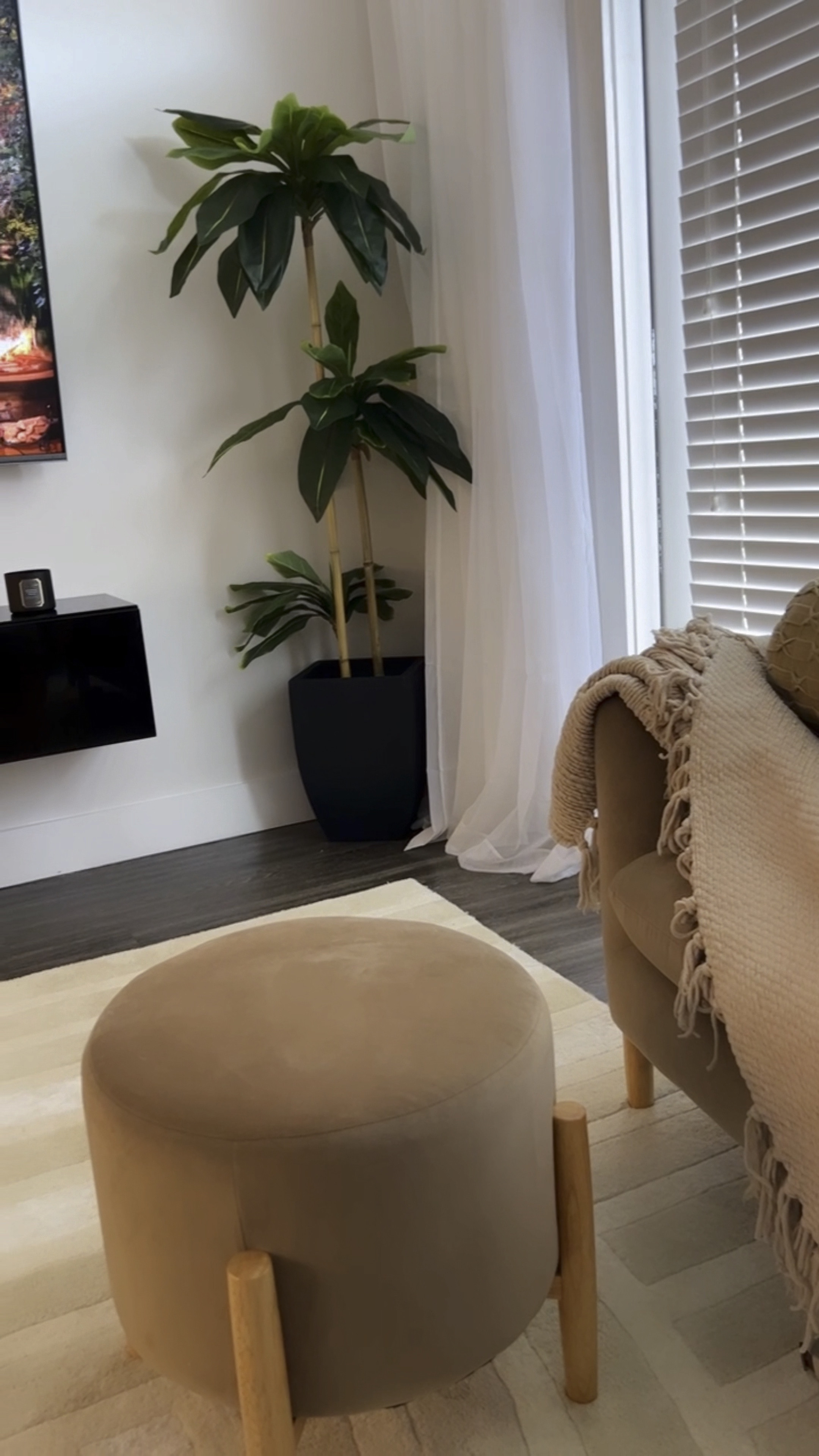 Vibes

#LTKU #LTKhome