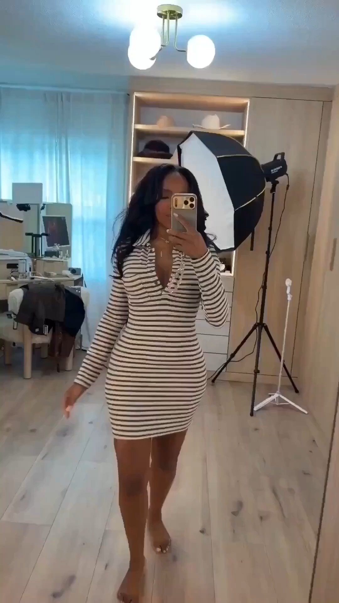 ✨ Soft & Flirty Stripes — Effortless and Rewearable

This striped bodycon is one of those low-effort pieces that works now through Valentine’s Day and beyond. The classic neutral stripe keeps it timeless, while the fitted silhouette makes it easy to dress up with heels or keep casual with flats and layers. It’s a true cost-per-wear win you’ll keep reaching for year after year.

Perfect for:
• Date night
• Valentine’s Day plans
• Girls’ night
• Casual dinners or weekend outings

📏 Sizing:
Dress: Small

📐 Measurements:
5’4” · 138 lbs · 34D · 27” waist · 40” hips

Save this post for an easy, flattering outfit that always works.

Follow me on Instagram and YouTube @kirasfashionfinds

#LTKootd #LTKPetite