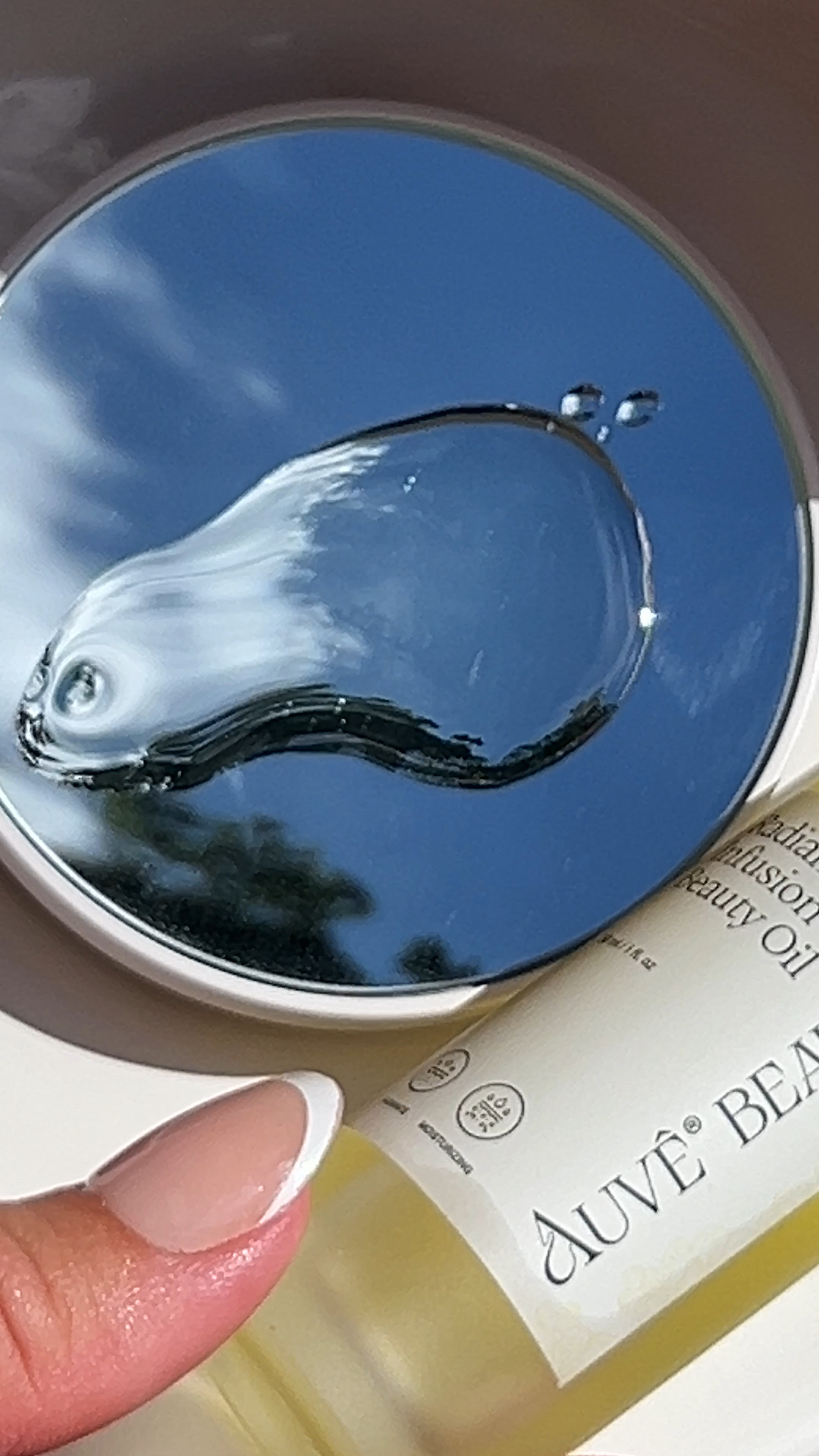 this beautiful oil goes on the skin so nicely and gives you a gorgeous glow ✨🌟💫🌞 PLUS it’s 30% off until July 7th!! #auvebeauty 

#LTKBeauty #LTKTravel #LTKSaleAlert