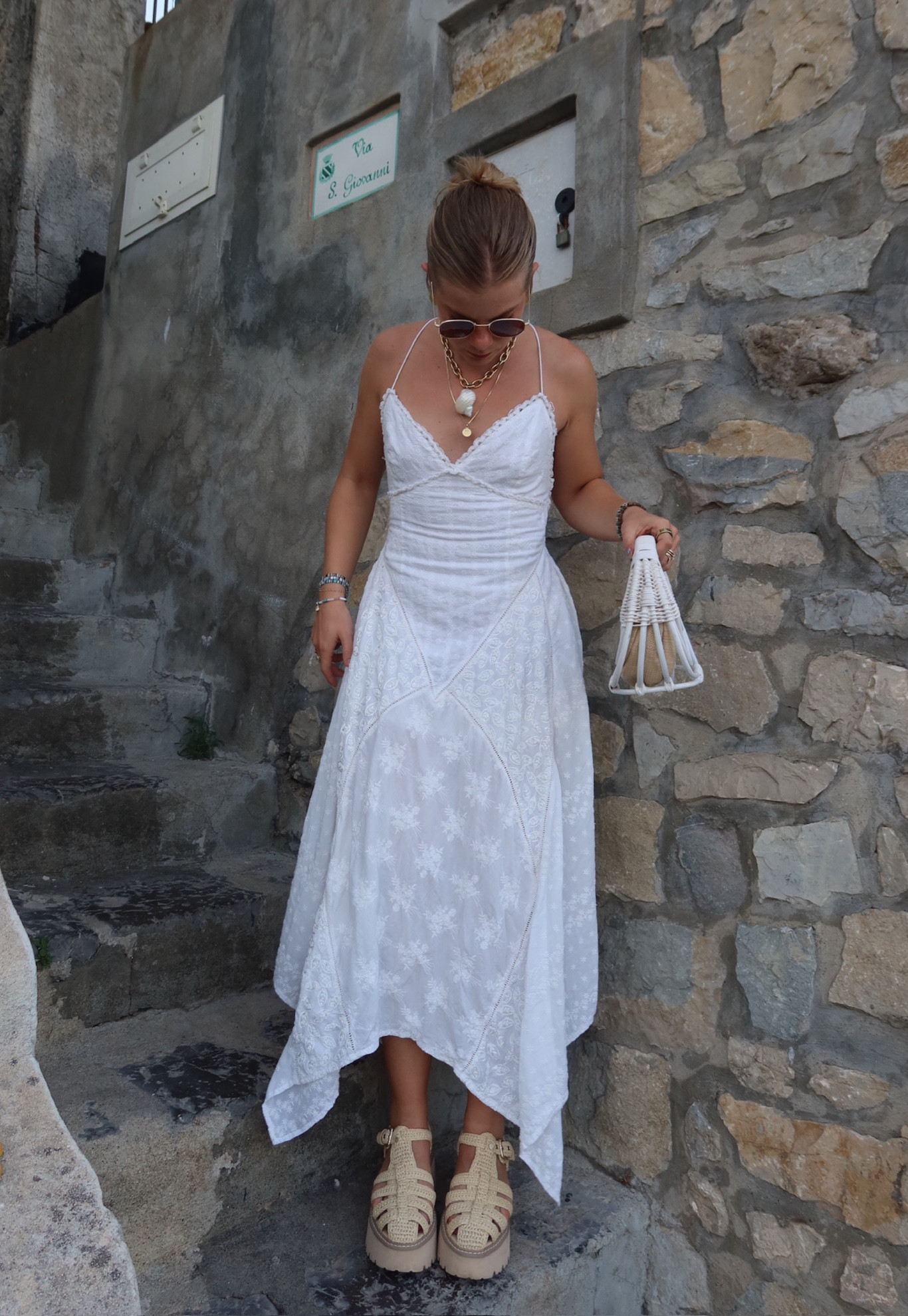This dress is sold out but I tagged similar 🤍

White dress, white midi dress, free people, European summer, summer dress, sundress, summer outfit, outfit inspo, Italy outfit

#LTKSeasonal #LTKTravel