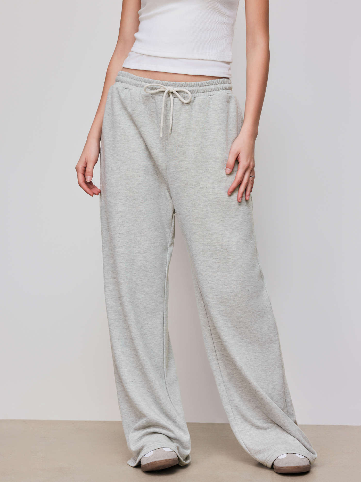 Petite Mid Rise Solid Drawstring Pocket Wide Leg Trousers... | Cider