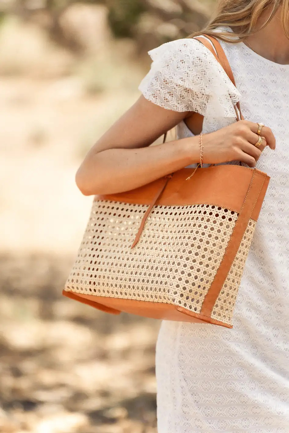 Ellie Wicker Tote in Tan | Böhme US