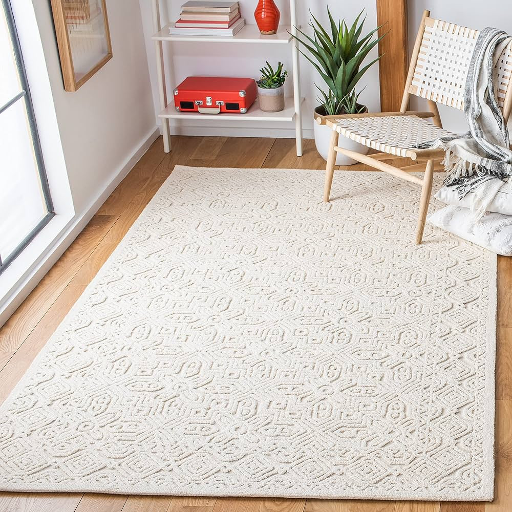 SAFAVIEH Textural Collection Area Rug - 8' x 10', Ivory, Handmade Wool, Ideal for High Traffic Ar... | Amazon (US)