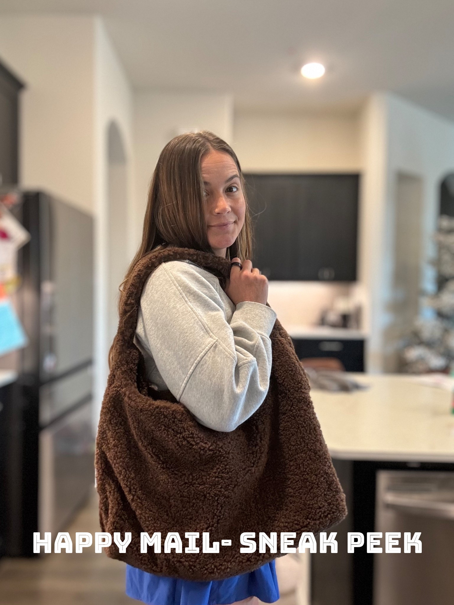 The perfect fall bag just arrived at my door step. She’s budget friendly, cute, and perfect for fall. Don’t forget to hit follow on instagram and LTK to see how I style her later. #americaneagle #fall #fallfinds #fallbag

#LTKSeasonal #LTKFindsUnder50