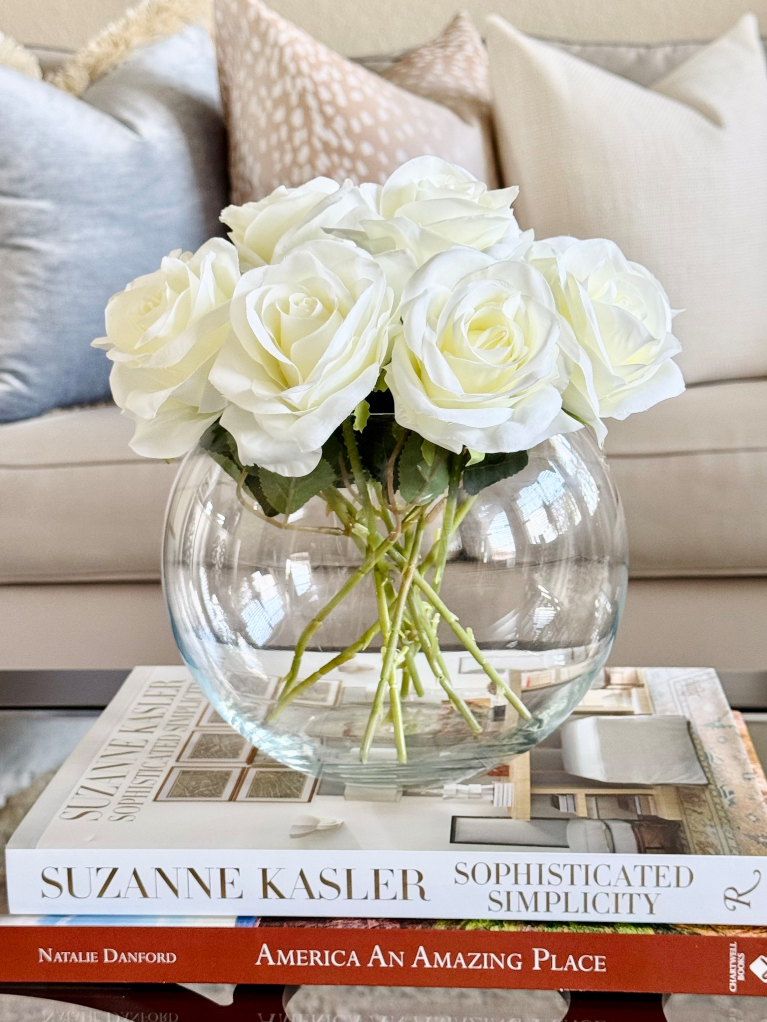 🤍Beautiful Silk Roses from Amazon!

Home Decor | Vase Styling | Centerpiece | Coffee Table Styling | Artificial Flowers #amazon #amazonhome

#LTKHome #LTKStyleTip #LTKFindsUnder100