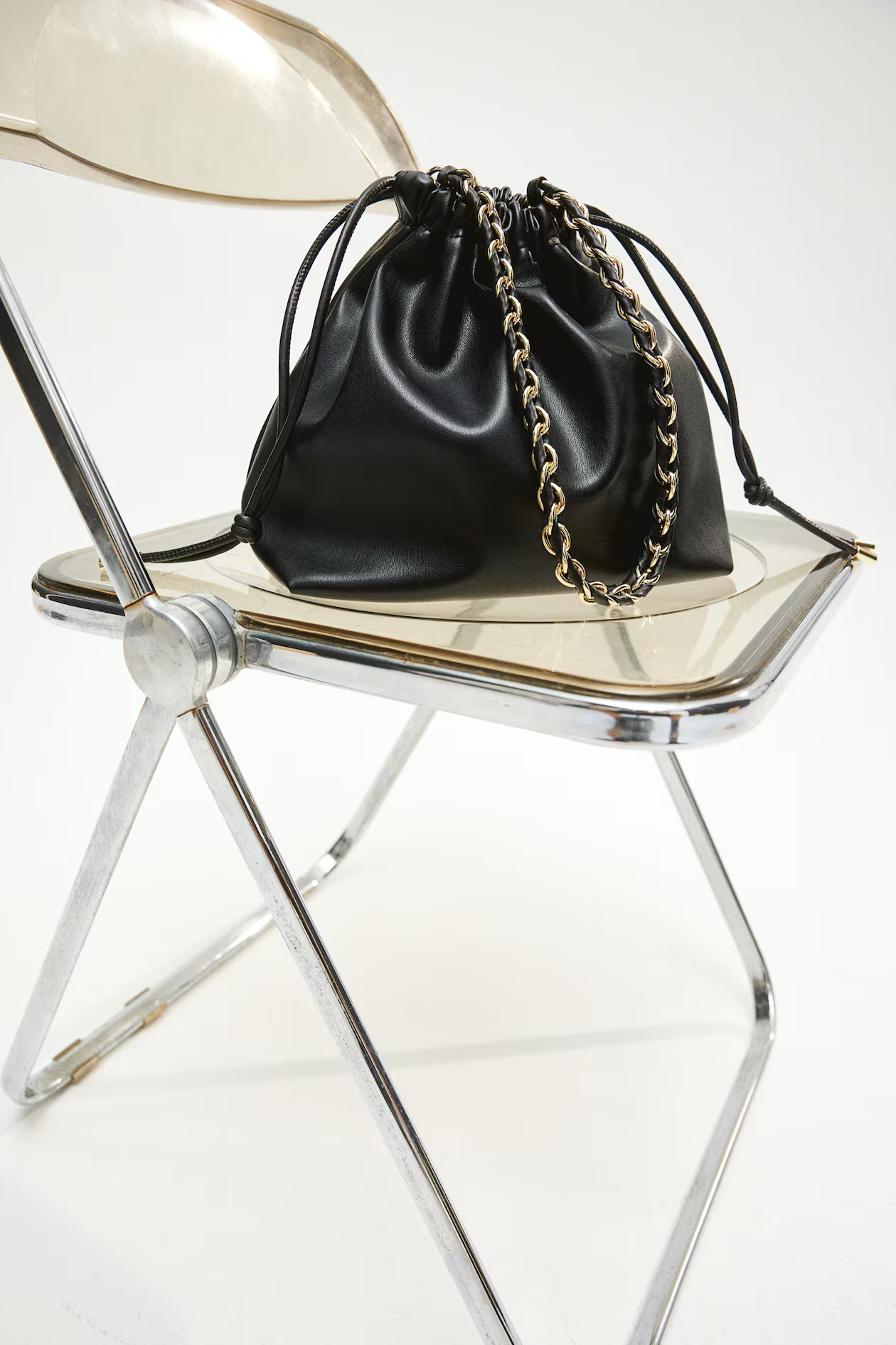 Bucket Bag - Schwarz - Ladies | H&M AT | H&M (DE, AT, CH, NL, FI)