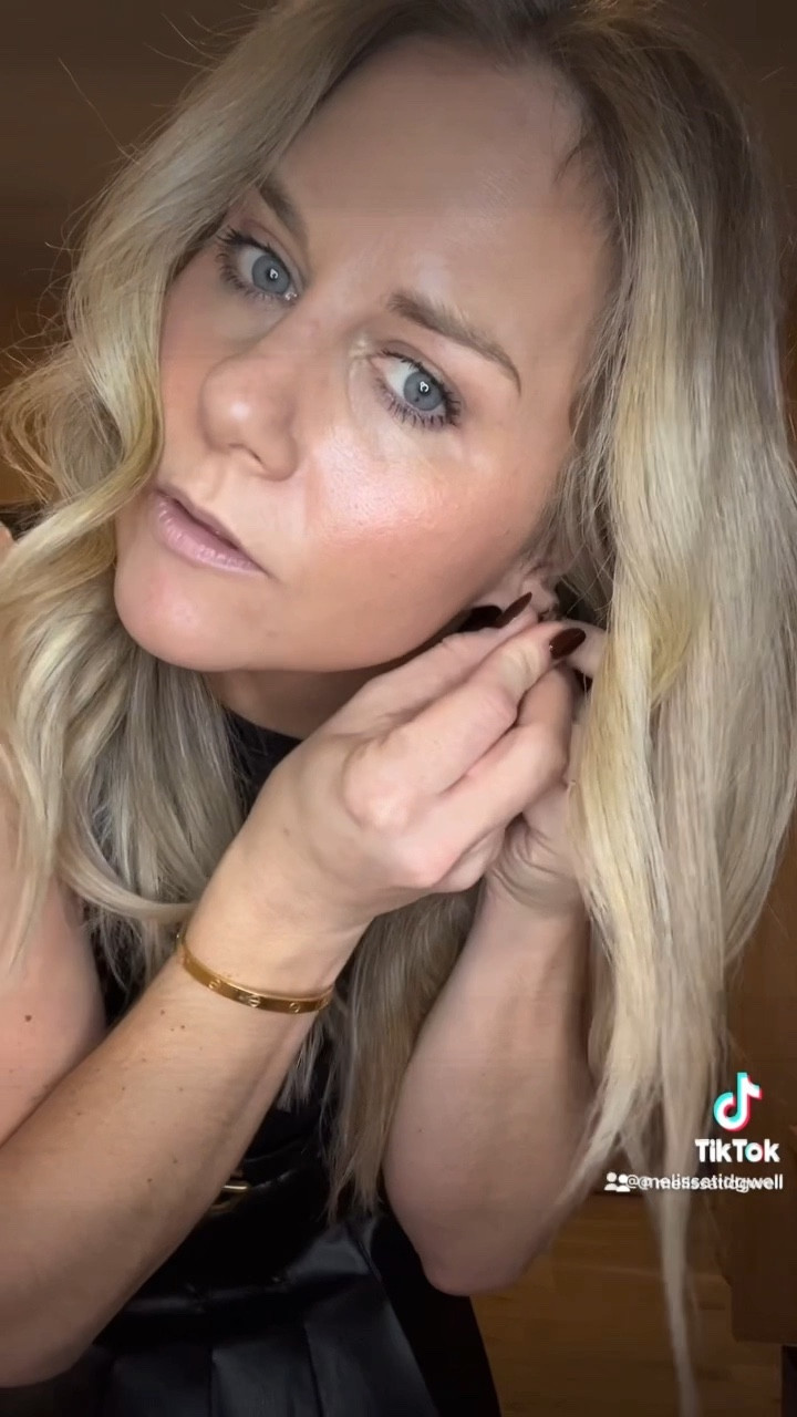 GRWM 

#LTKGiftGuide #LTKbeauty #LTKFind