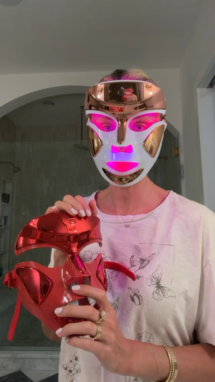I’ve been using this red light therapy mask for almost a year now and am obsessed! I use it twice a day everyday and have noticed such a difference in my skin! Now is the perfect time to grab it while it’s on sale!

Loverly Grey, NSALE, Nordstrom sale, sale alert, red light therapy mask, skincare

#LTKBeauty