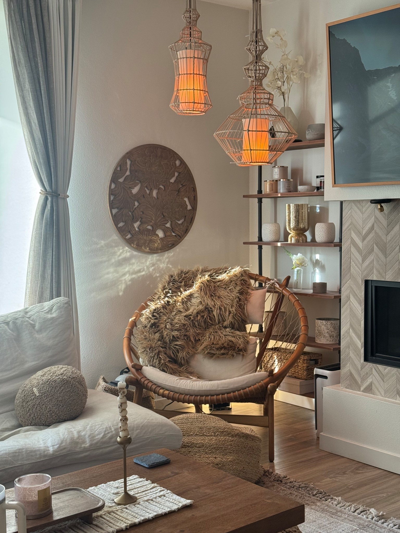 One of my favorite cozy corners 

#LTKFindsUnder50 #LTKFindsUnder100 #LTKHome