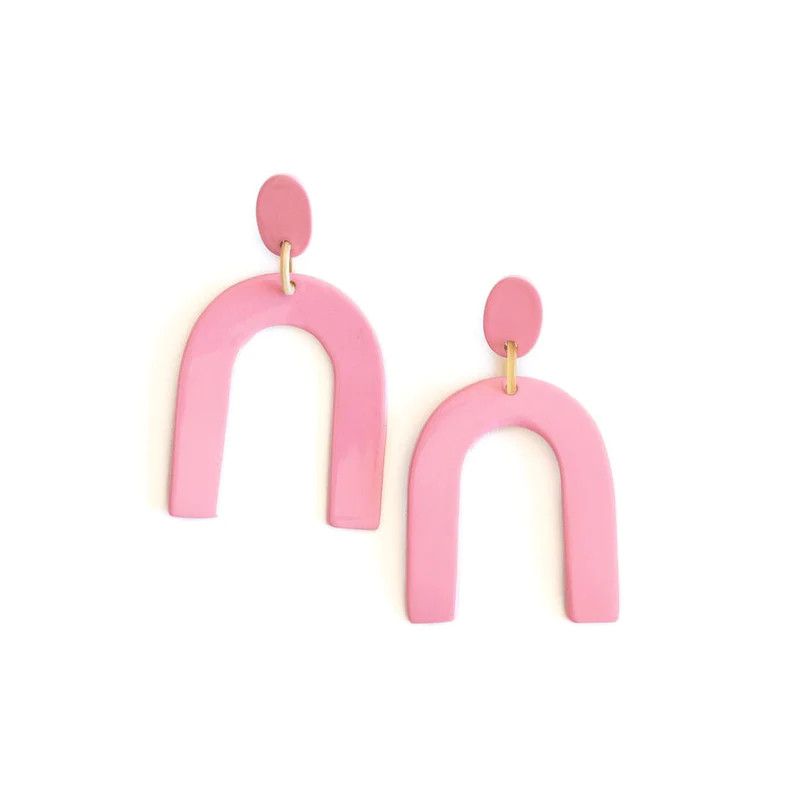 Light Pink Horseshoe Earrings | Sunshine Tienda
