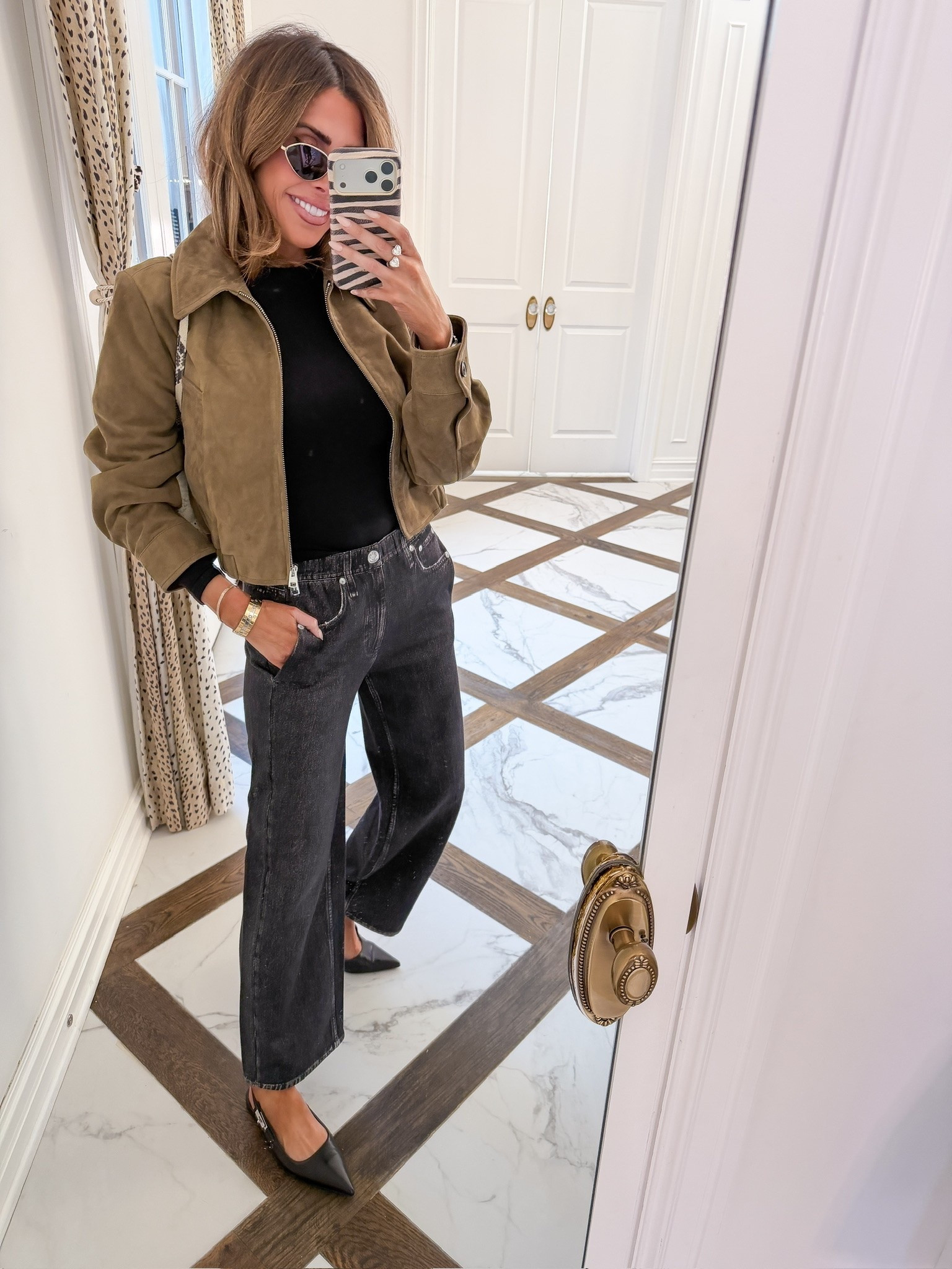 These pants are the BEST!! I’m wearing an XS in my sweatpants jeans and small in the suede jacket!

Shopbop fashion, Revolve fashion, Nordstrom fashion, Fall outfits women, Fall fashion hauls, Business casual workwear, Fall shoes, Fall jackets, Gemme Beauty, Emily Gemma