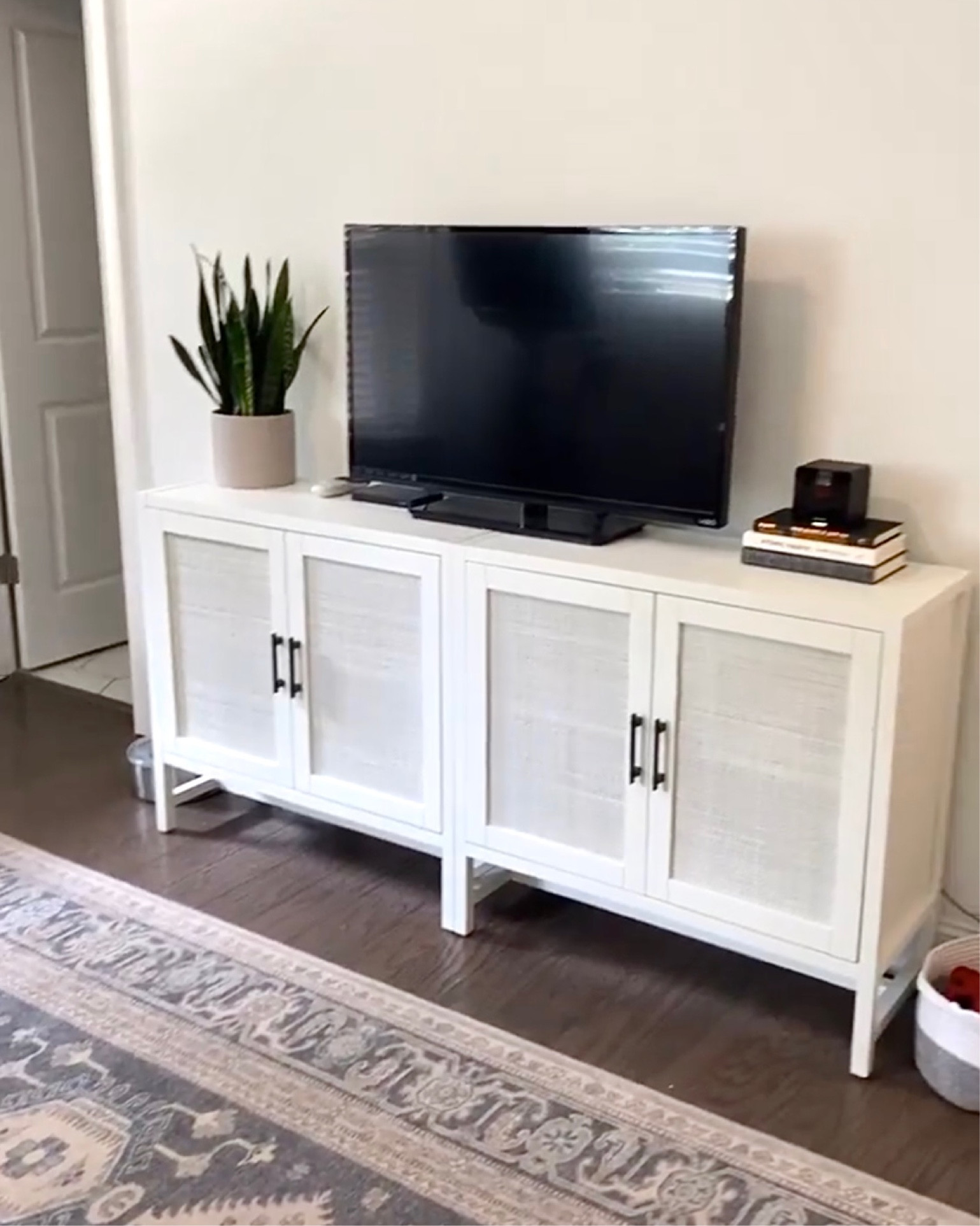 New office consoles! 🤍🤍 #leighallisondesign 

#LTKhome