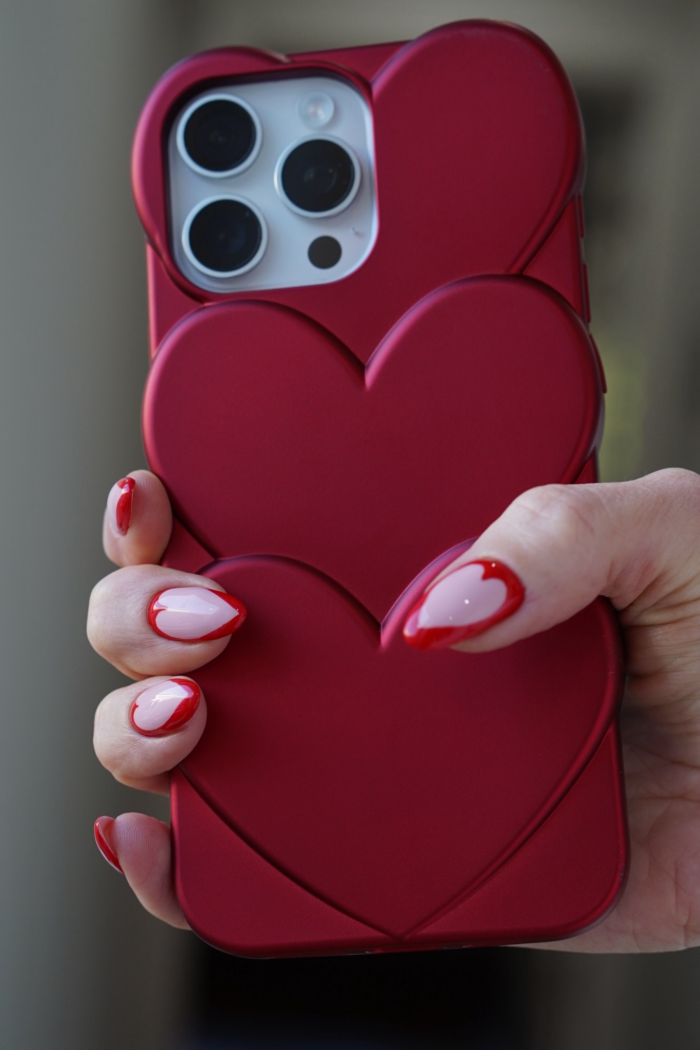 Valentine’s Day finds I’m loving ❤️
This heart phone case is such a fun little detail — chic, playful, and makes even the most basic outfit feel festive.

I’m all about small accessories that instantly change the vibe without trying too hard, and this one is very on theme for February.

#valentinesdayfinds
#valentinesdayvibes
#giftideas
#ltkfinds
#ltkaccessories
#phonecase
#heartaesthetic

#LTKValentine #LTKSeasonal