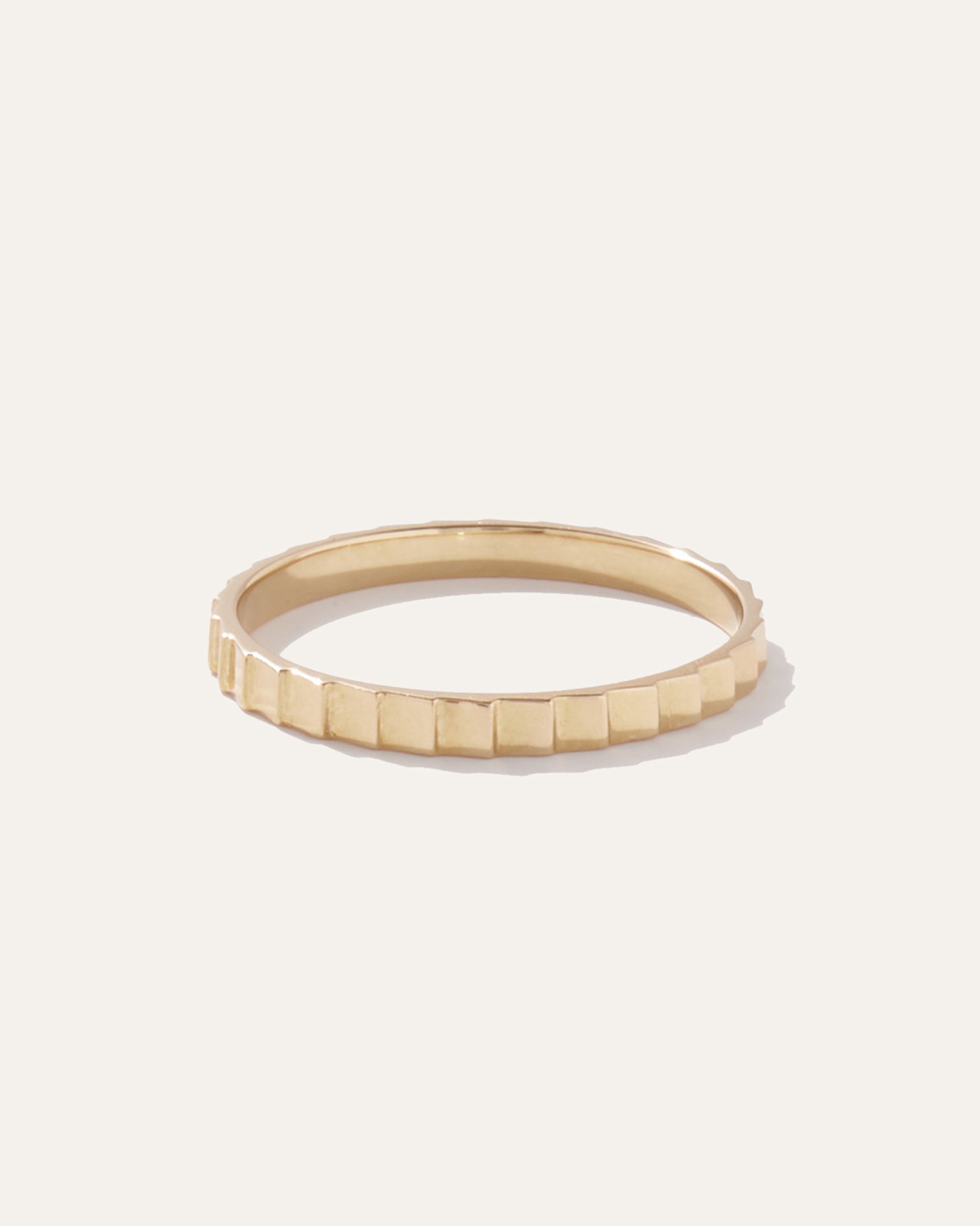 14k Gold Ridge Band in Yellow Gold | Quince