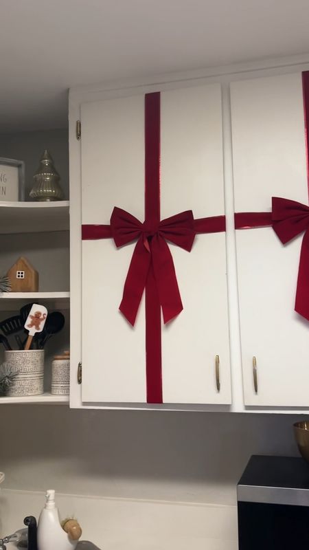 Christmas Decor for the kitchen! Ribbons and Wreaths for the holidays

#LTKHoliday #LTKhome #LTKSeasonal