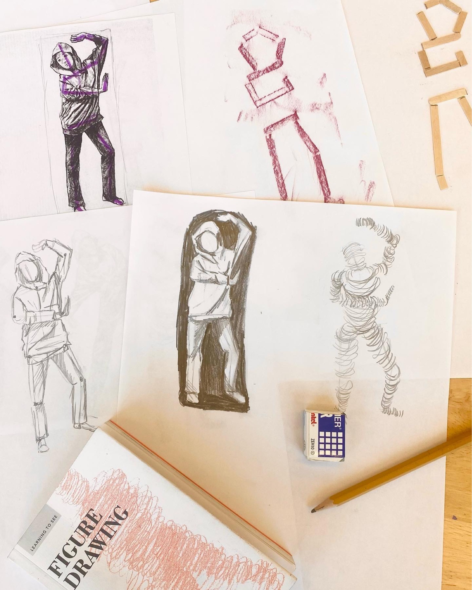 I love to teach the figure drawing exercises in this book! 

#LTKover40