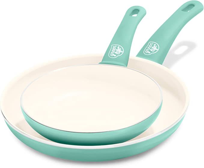 Amazon.com: GreenLife Soft Grip Healthy Ceramic Nonstick 7" and 10" Frying Pan Skillet Set, PFAS-... | Amazon (US)