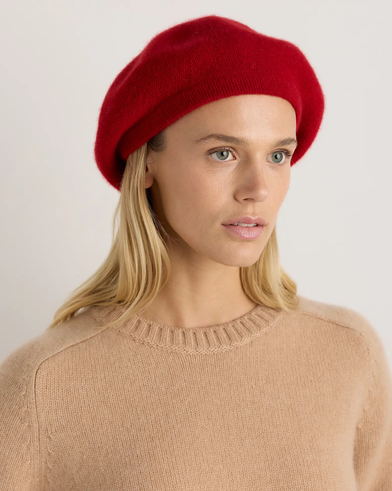Mongolian Cashmere Beret in Varsity Red | Quince