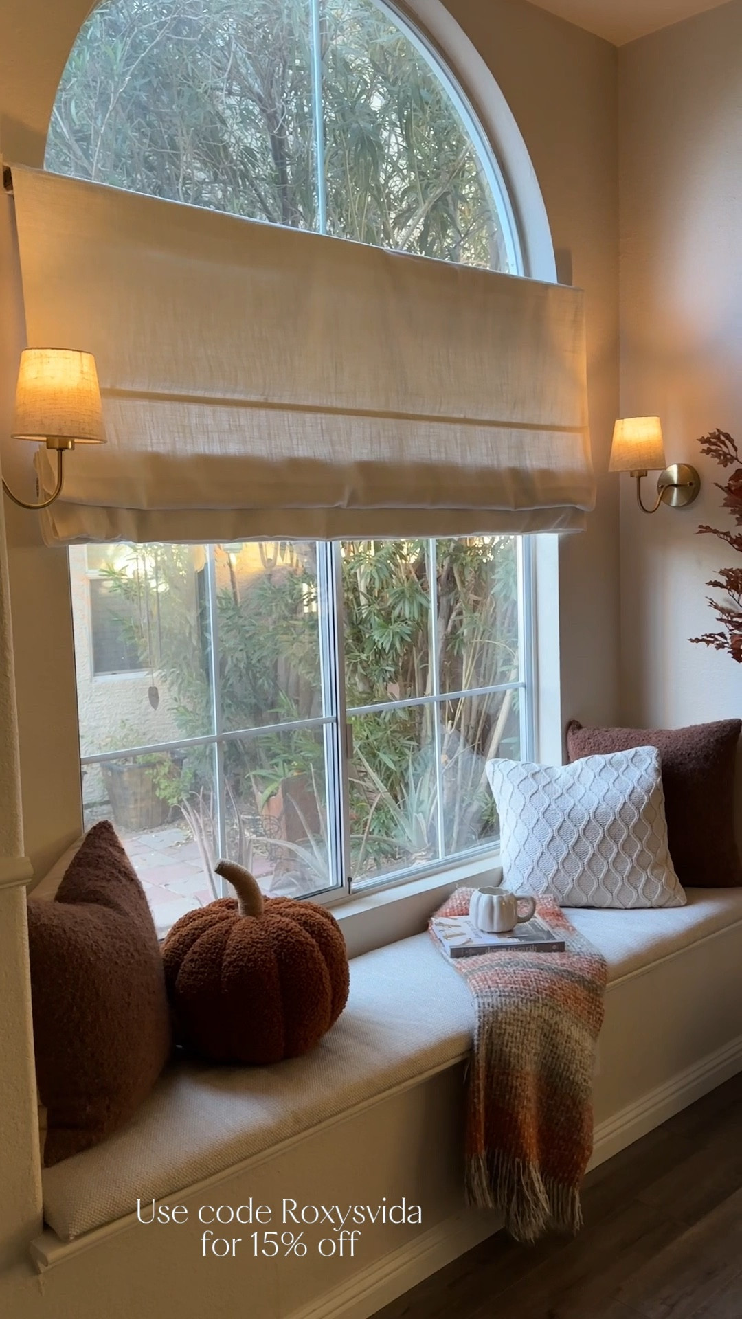 The most beautiful cordless Roman shades🤍

#LTKHome #LTKStyleTip