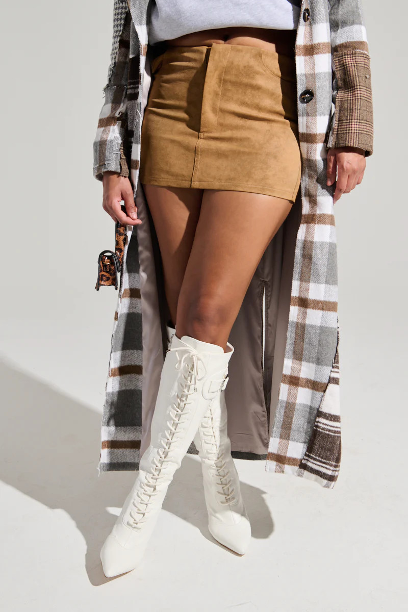 PRETTY CHILL MINI SKIRT | AKIRA