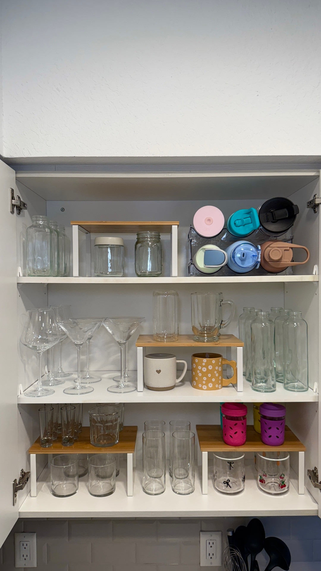 glassware/drinkware cabinet organization #homeorganization #organization #kitchenorganization

#LTKFindsUnder100 #LTKFindsUnder50 #LTKHome