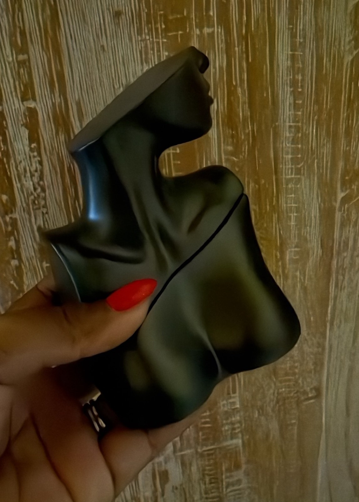 Scent of the Day: Billie Eilish No. 2

#LTKgrwm #LTKBeauty #LTKGiftGuide