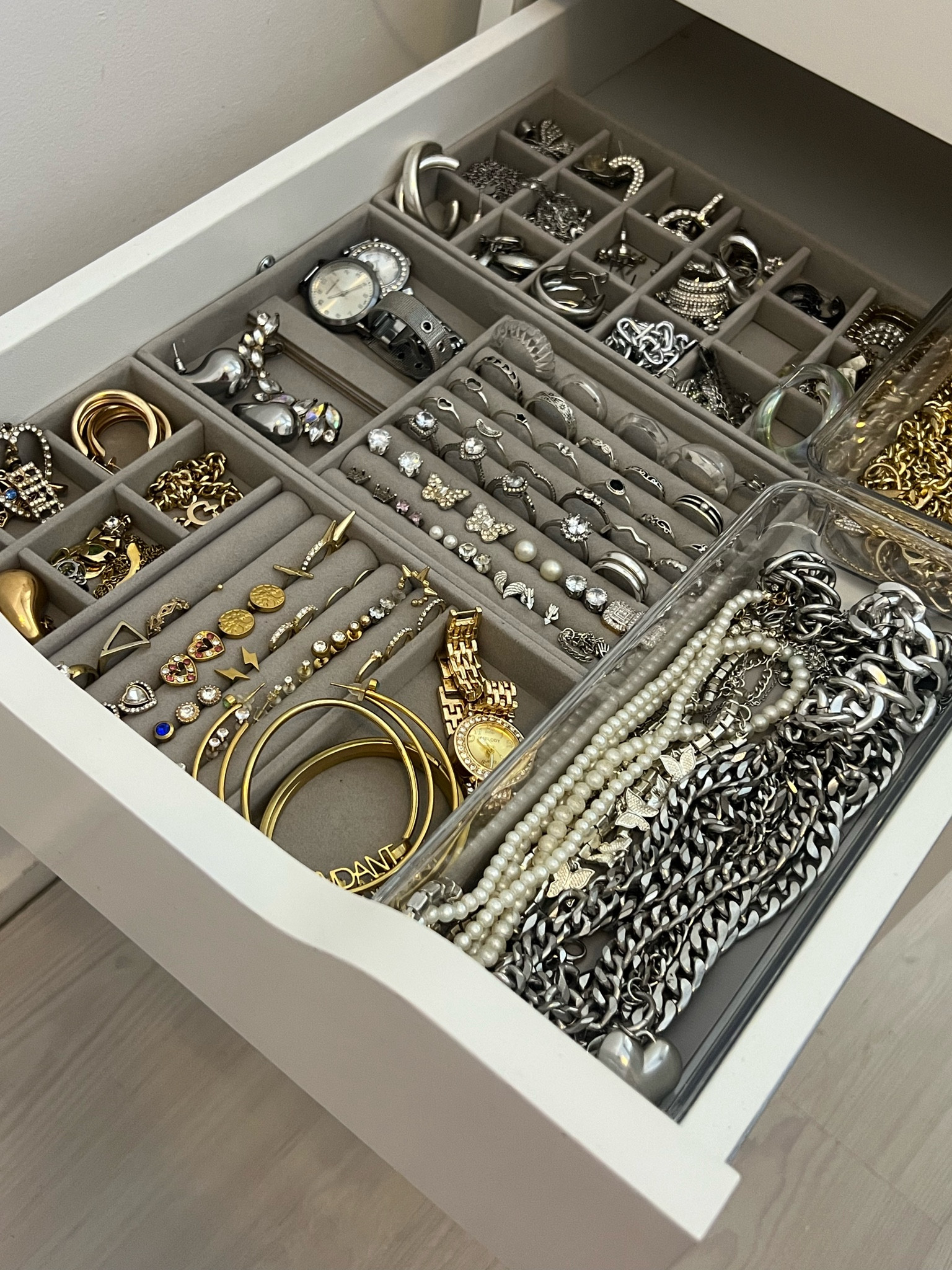 jewelry organizers. jewelry storage. necklace storage. rings storage. earrings storage. shein storage. shein jewelry storage. affordable jewelry storage. jewelry holder. jewelry organizing.

#LTKSeasonal #LTKeurope #LTKhome