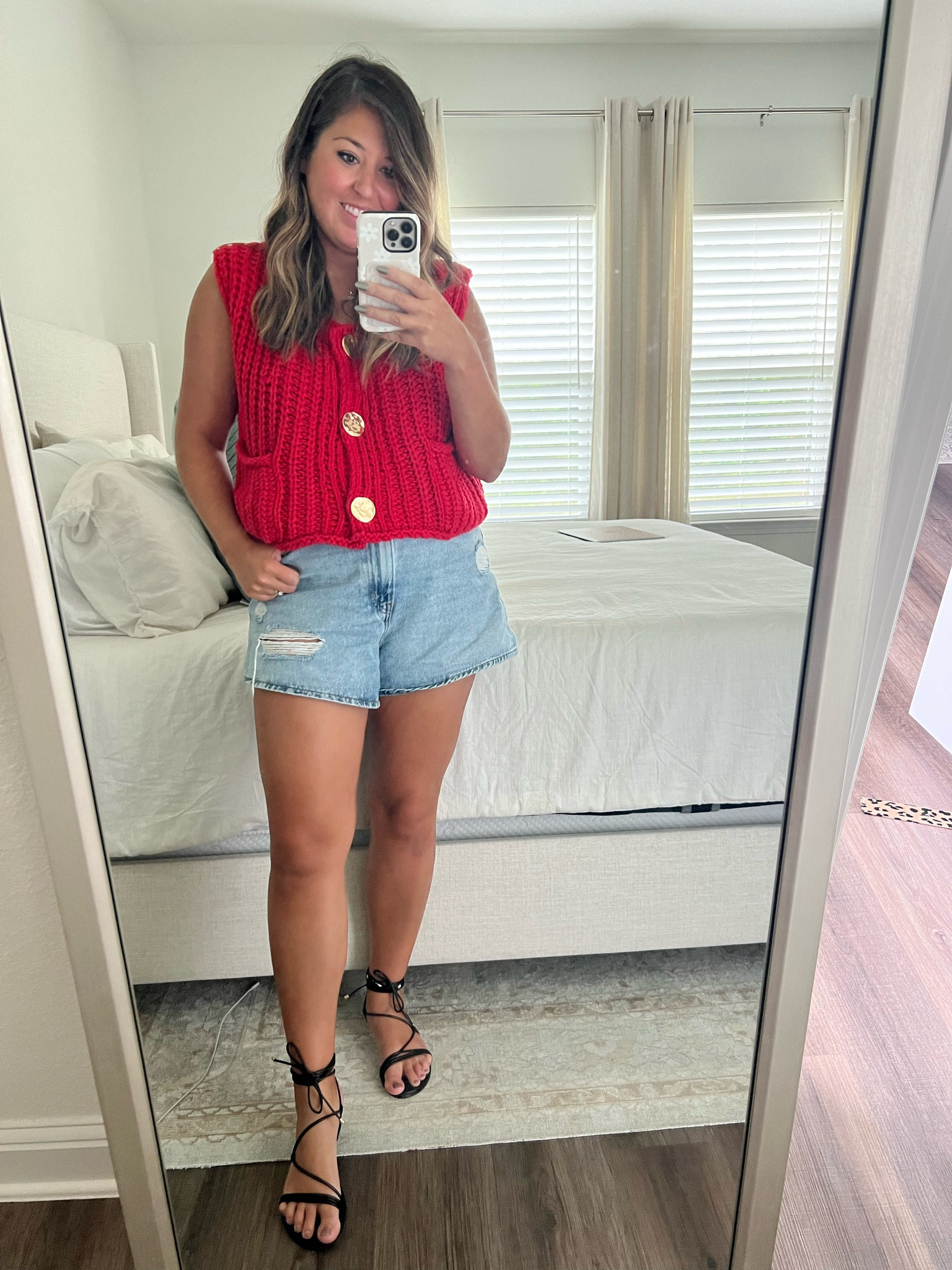 Game day outfit, transitional fall outfit, sweater vest 

Wearing large in top and 30 in shorts 

#LTKStyleTip #LTKFindsUnder50 #LTKSeasonal