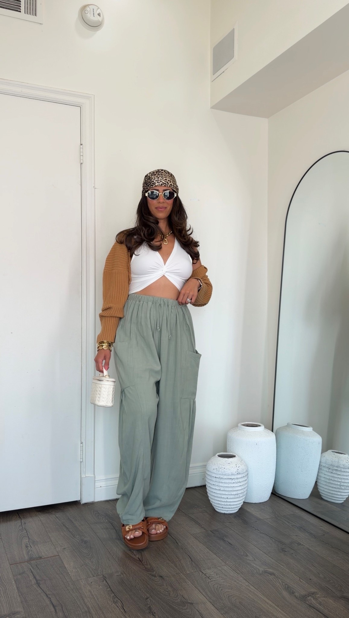 Love this spring outfit - cute and comfy! I love these pants!! Size XS, super stretchy! Top is a little tight, size small, should’ve gone with a medium 

#LTKSeasonal #LTKMidsize #LTKootd