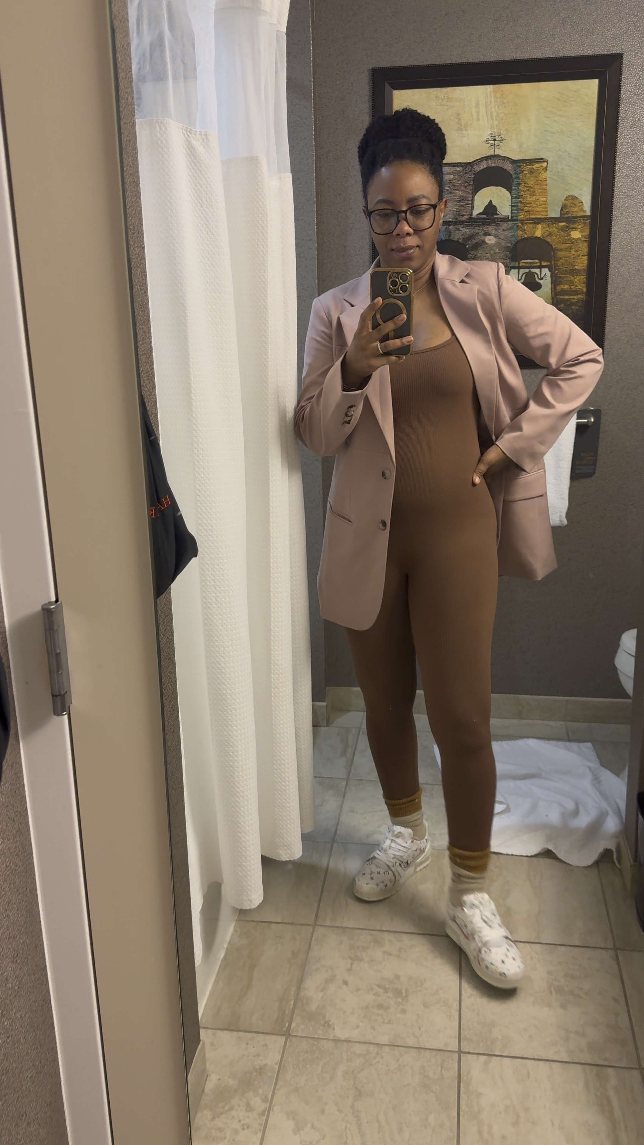 Cute and comfy airport catsuit outfit
5’6” sz: S/M

#LTKActive #LTKTravel #LTKFindsUnder50