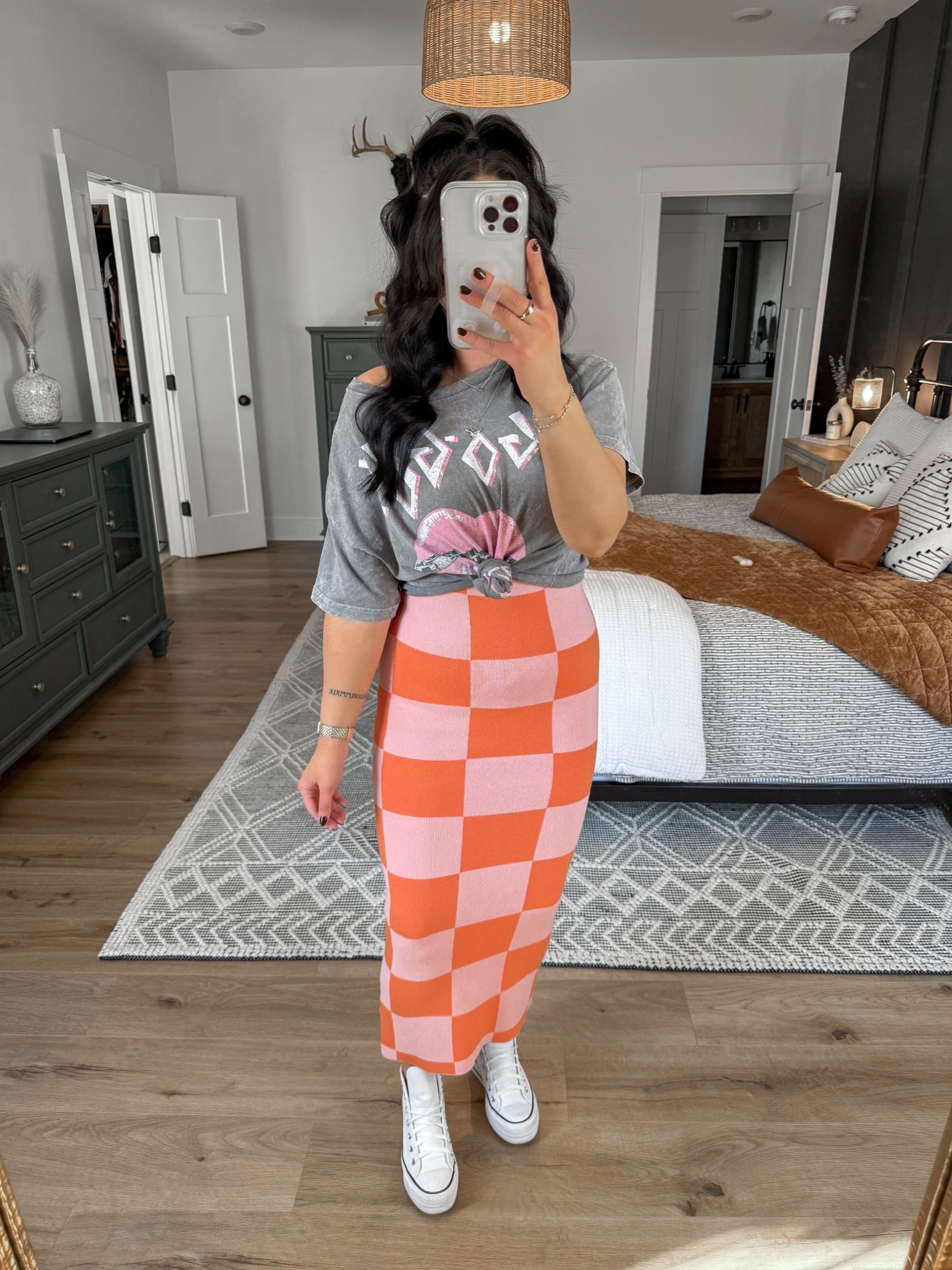 Band Tee Outfit 💕

Tee — s/m
Dress — small

This band tee layered over this checkered knit / sweater dress might be my favorite combo EVER! 👏🏼 I finished the look with my white leather platform converse for a casual vibe! 

#LTKFindsUnder100 #LTKFindsUnder50 #LTKShoeCrush