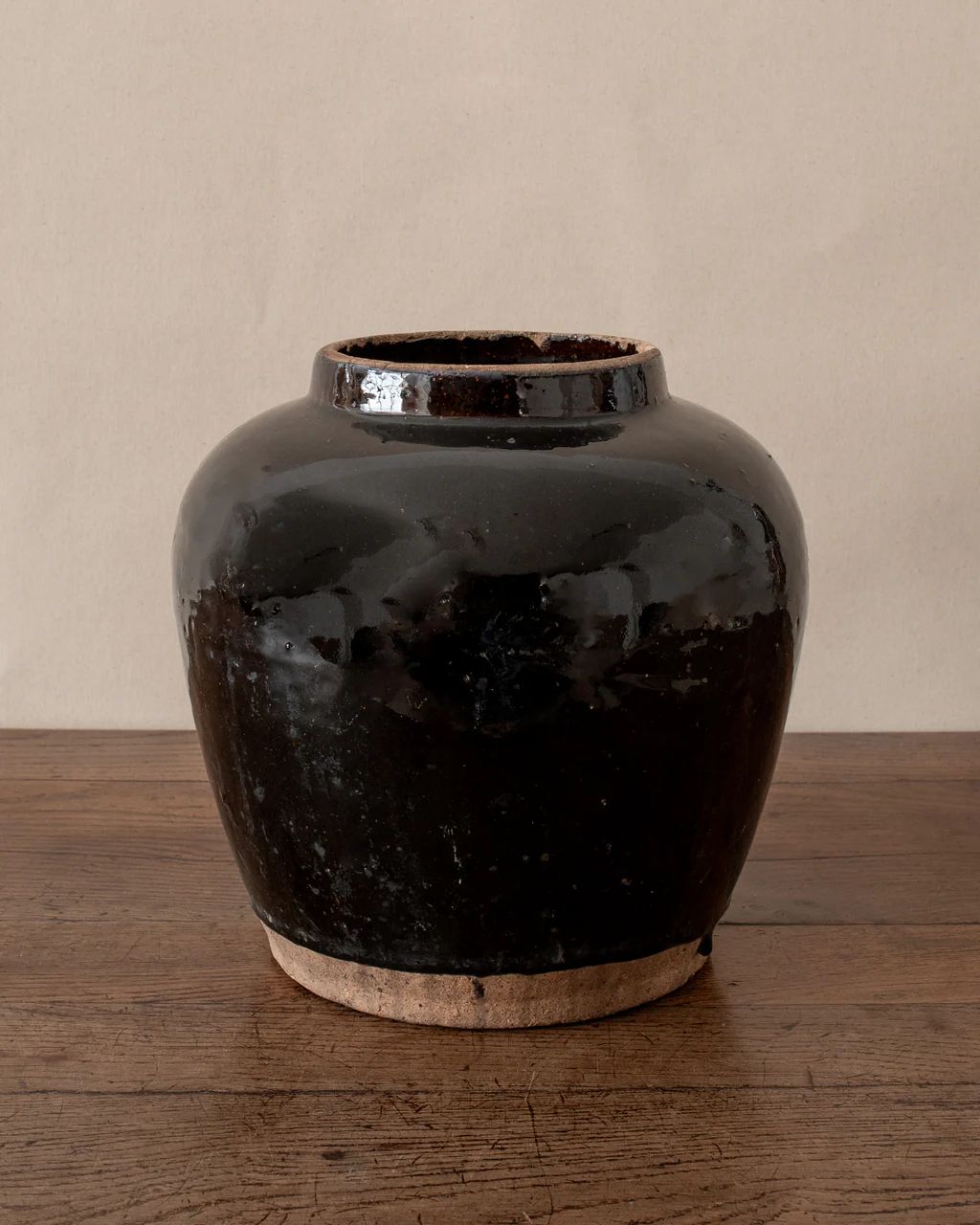 Obsidian Glazed Vase | The Vintage Rug Shop