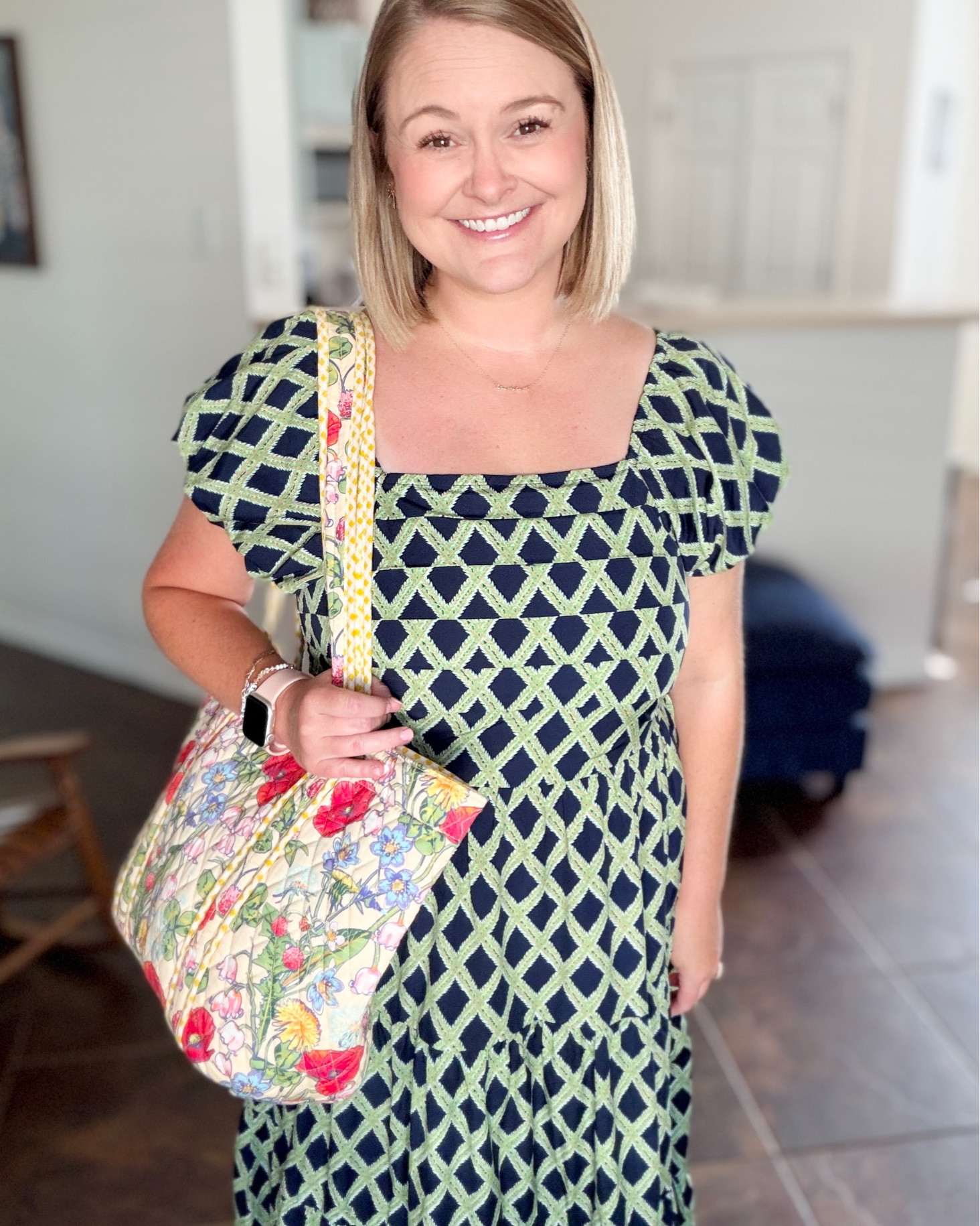 What I wore to church 💚 

An easy dress that still feels cute and put together = my favorite kind of Sunday outfit. ⛪️

#LTKMidsize #LTKdayinmylife #LTKgrwm