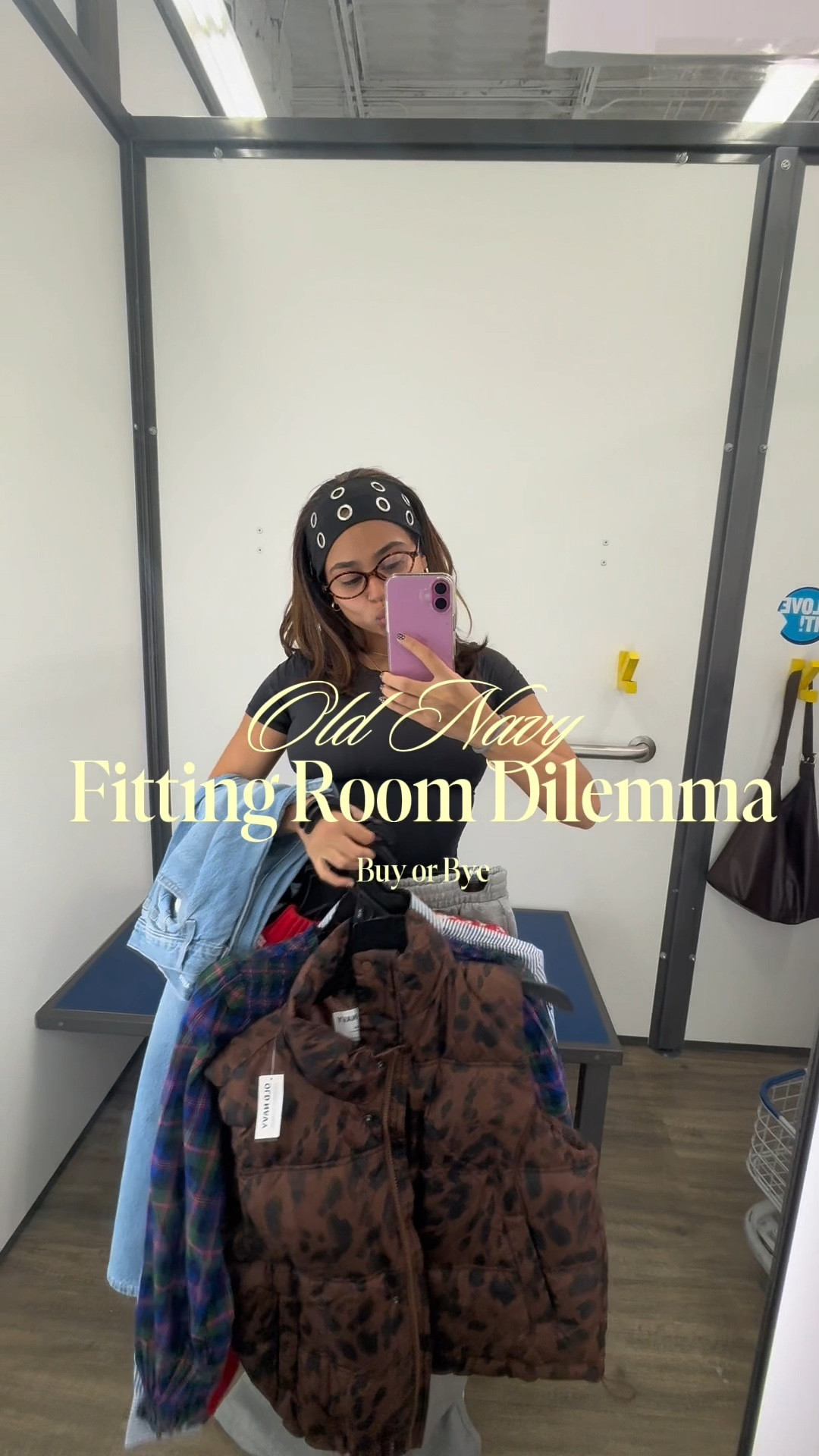 Old navy fitting room try on! Perfect gifts 40% off!!!!

#LTKSaleAlert #LTKGiftGuide #LTKHoliday