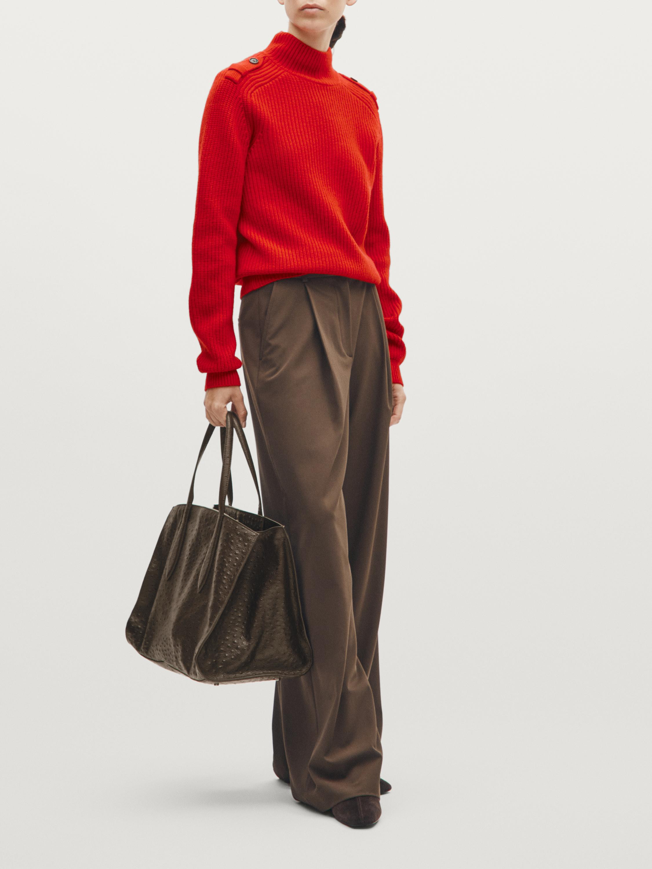 Maxi textured leather MD ICON bag | Massimo Dutti UK