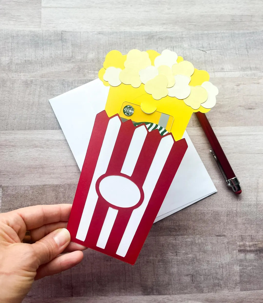 This popcorn shaped gift card holder makes the perfect gift for anyone who loves the movies (and ... | Etsy (US)