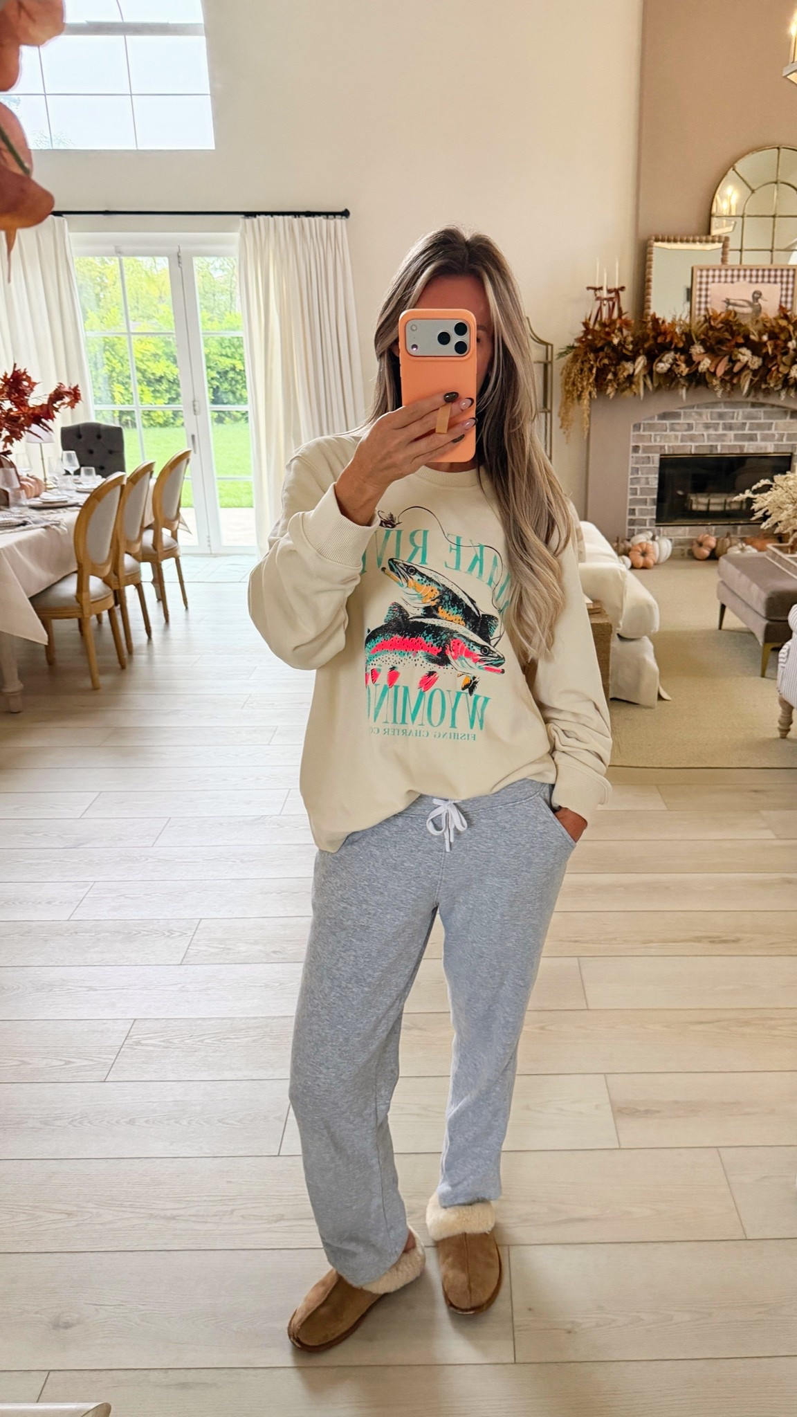 Wearing a large 
Men’s sweatshirt 
Oversized sweatshirt 
Graphic sweatshirt 
Fall sweats

#LTKmomlife #LTKOver40 #LTKMens