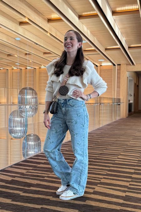 My (cool) Mom look to the aquarium in these amazing floral relaxed fit high waisted Mom jeans for under $25! I styled it with my bow hair clip, Louis Vuitton crossbody, a comfy ruffle sweater and a great pair of sneakers - whole look linked! 

#LTKfindsunder50 #LTKSpringSale #LTKstyletip